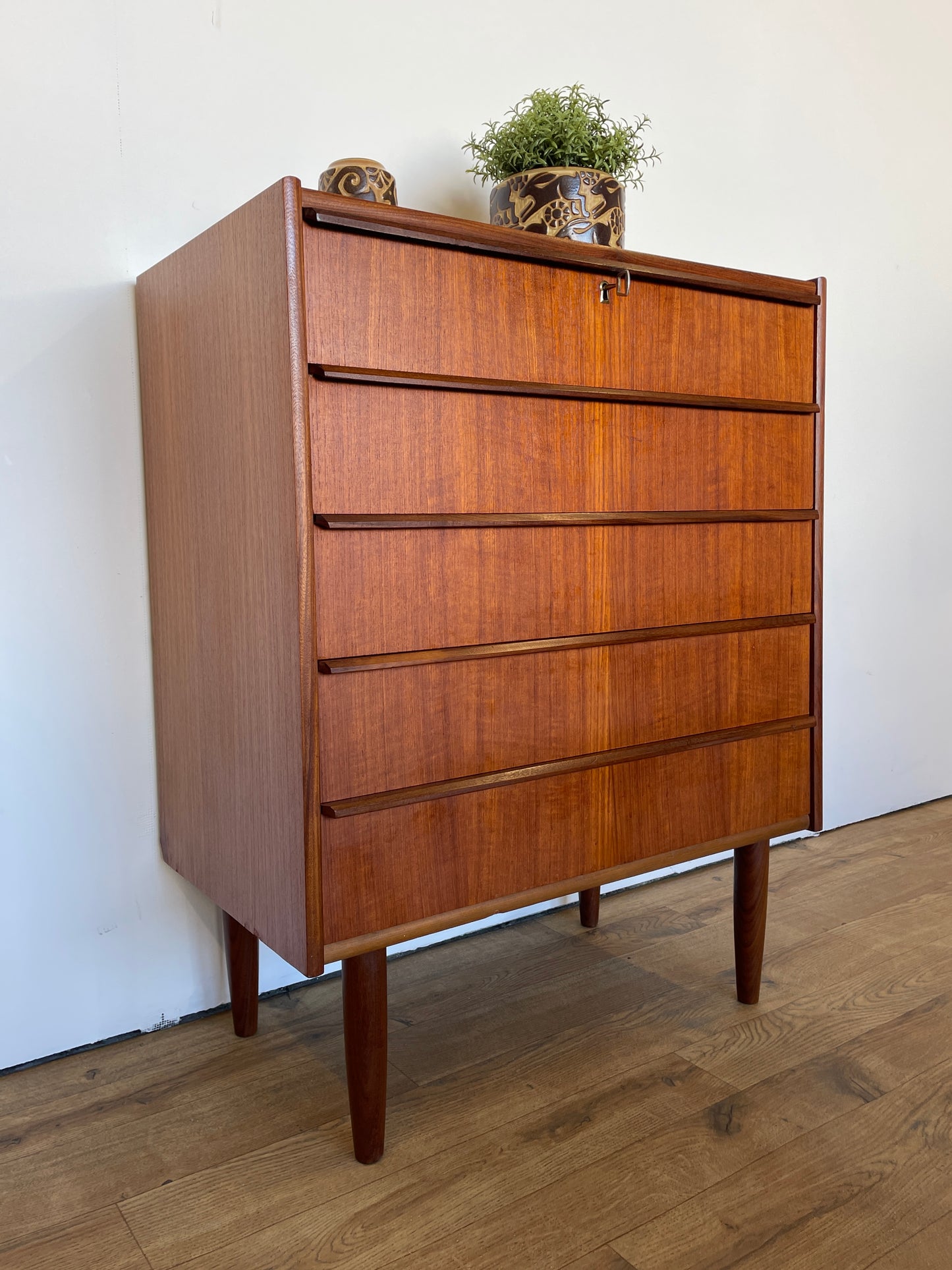 Danish Chest of Drawers Teak Mid-Century - Scandi / Vintage