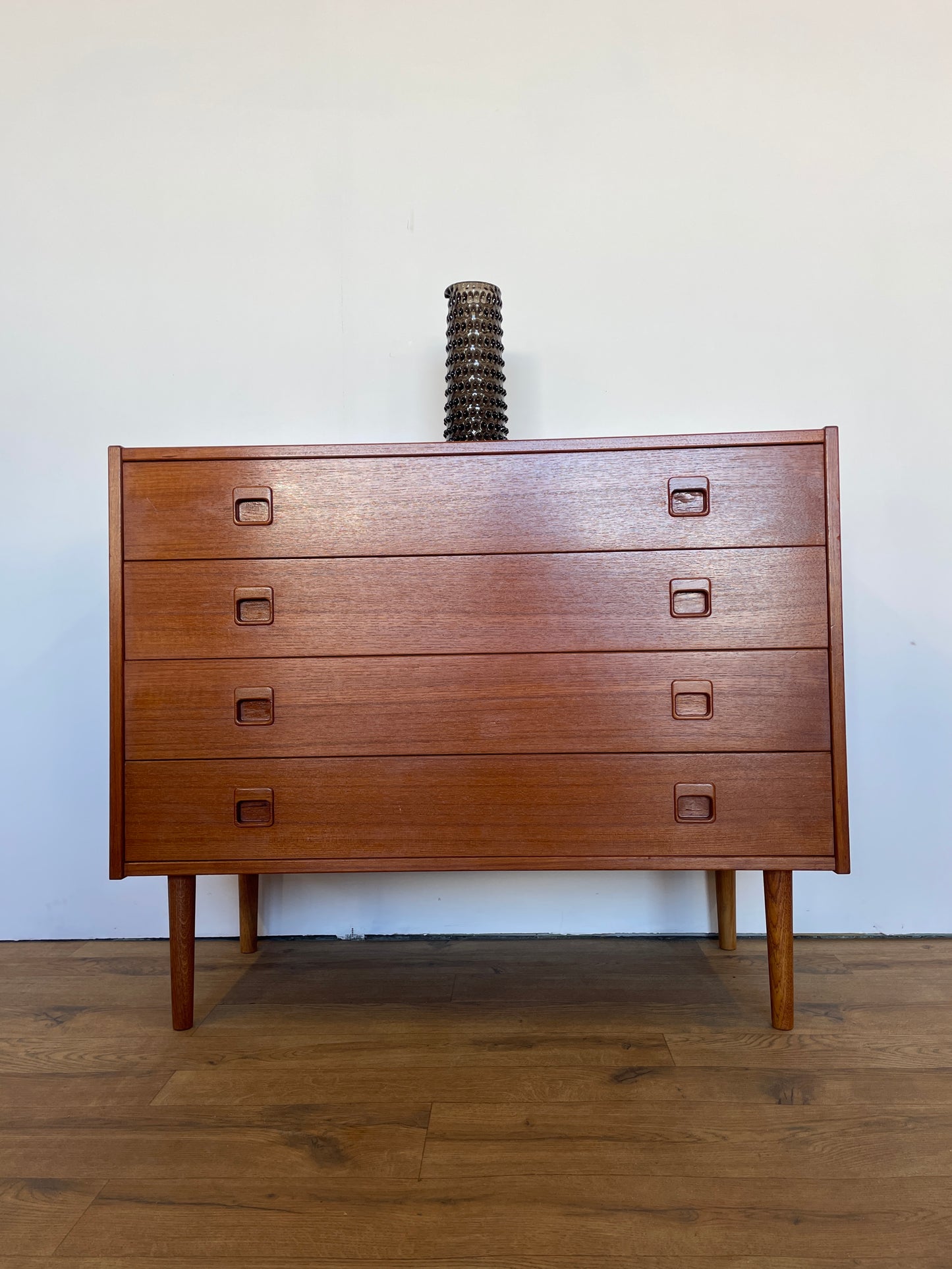 Danish Chest of Drawers Teak Mid-Century - Scandi / Vintage - 4 Drawer