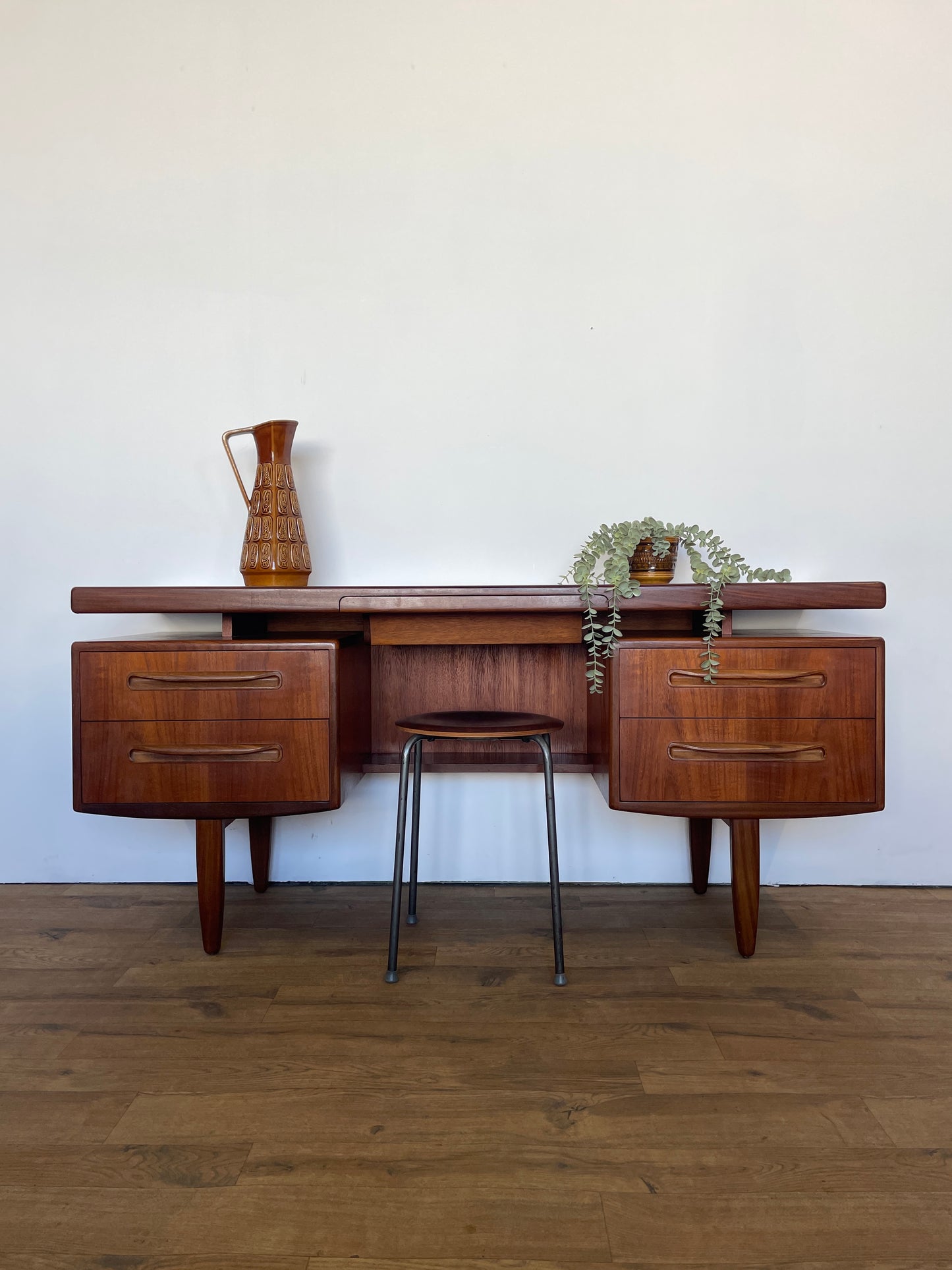 G Plan Desk Floating Top Dressing Table Sideboard Mid-Century Teak Vintage Retro