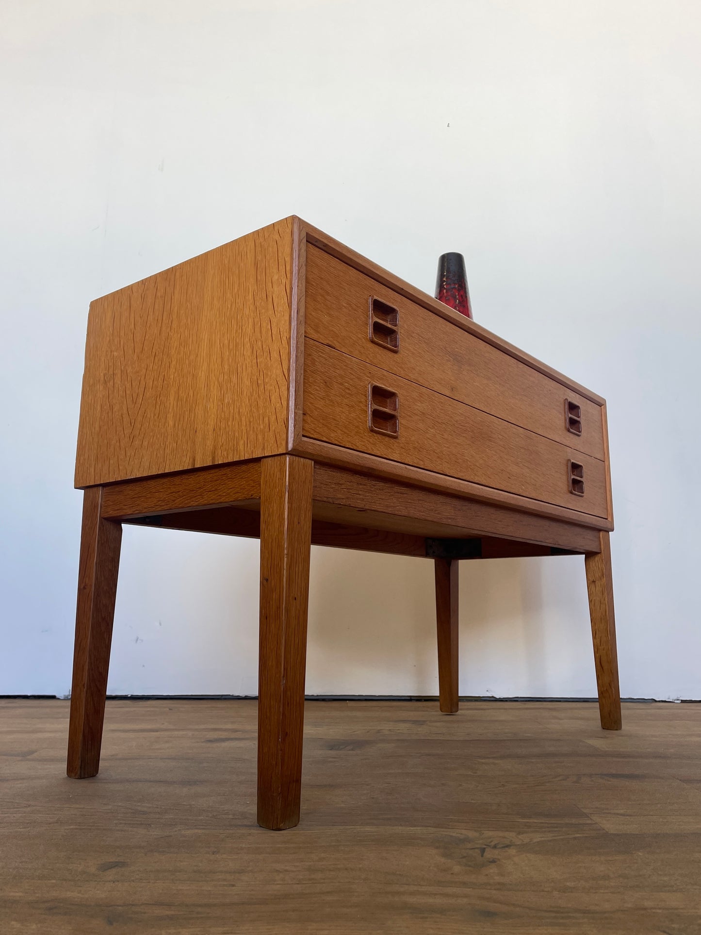 Danish Chest of Drawers Oak Mid-Century - Scandi / Vintage - 2 Drawer