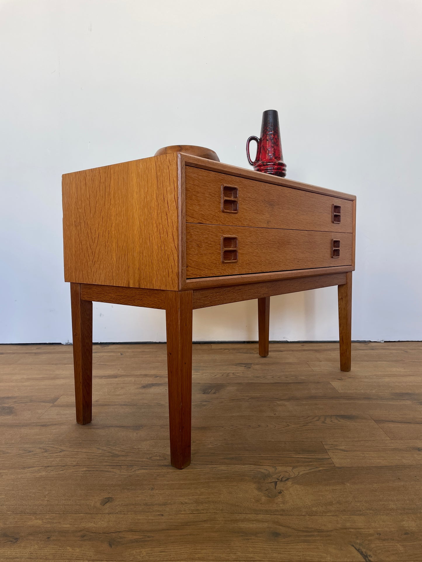 Danish Chest of Drawers Oak Mid-Century - Scandi / Vintage - 2 Drawer