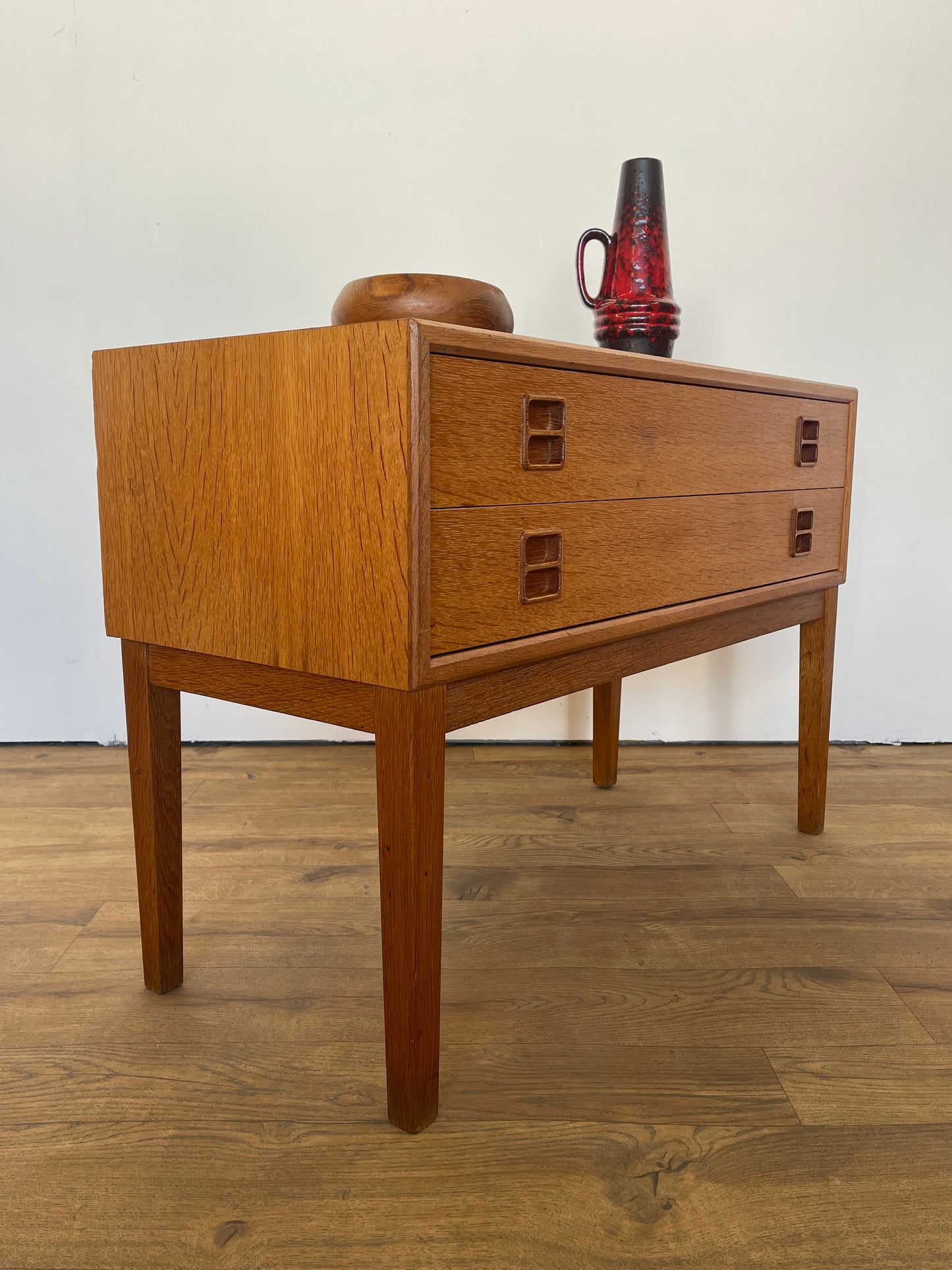 Danish Chest of Drawers Oak Mid-Century - Scandi / Vintage - 2 Drawer