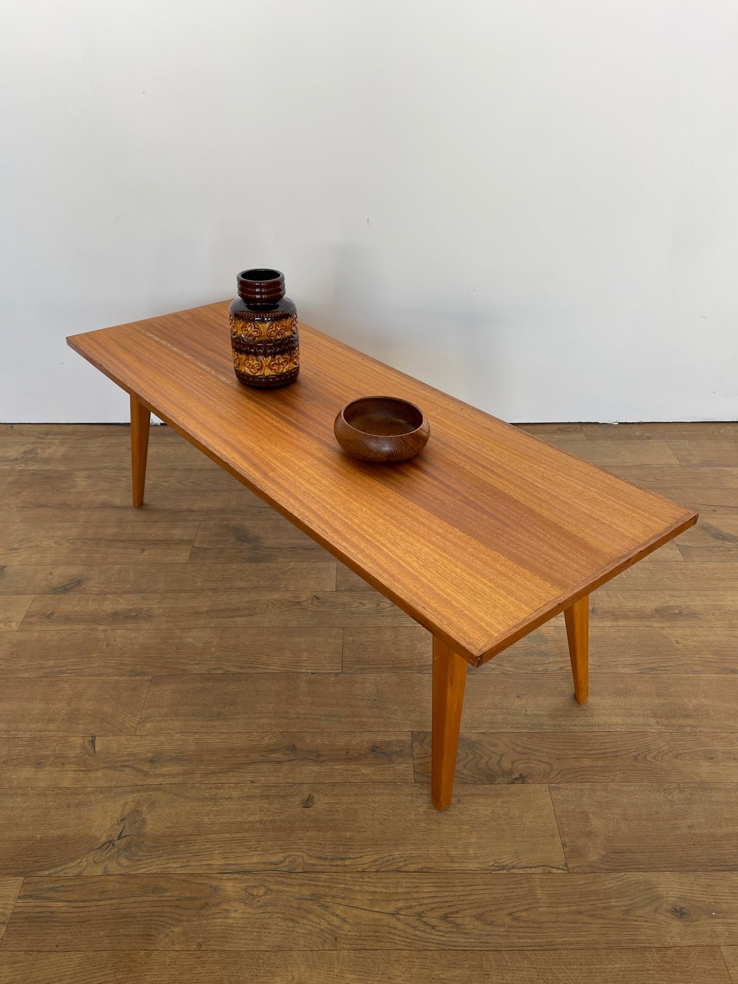 Vintage Mid-Century Teak Coffee Table – Scandinavian Modern Style