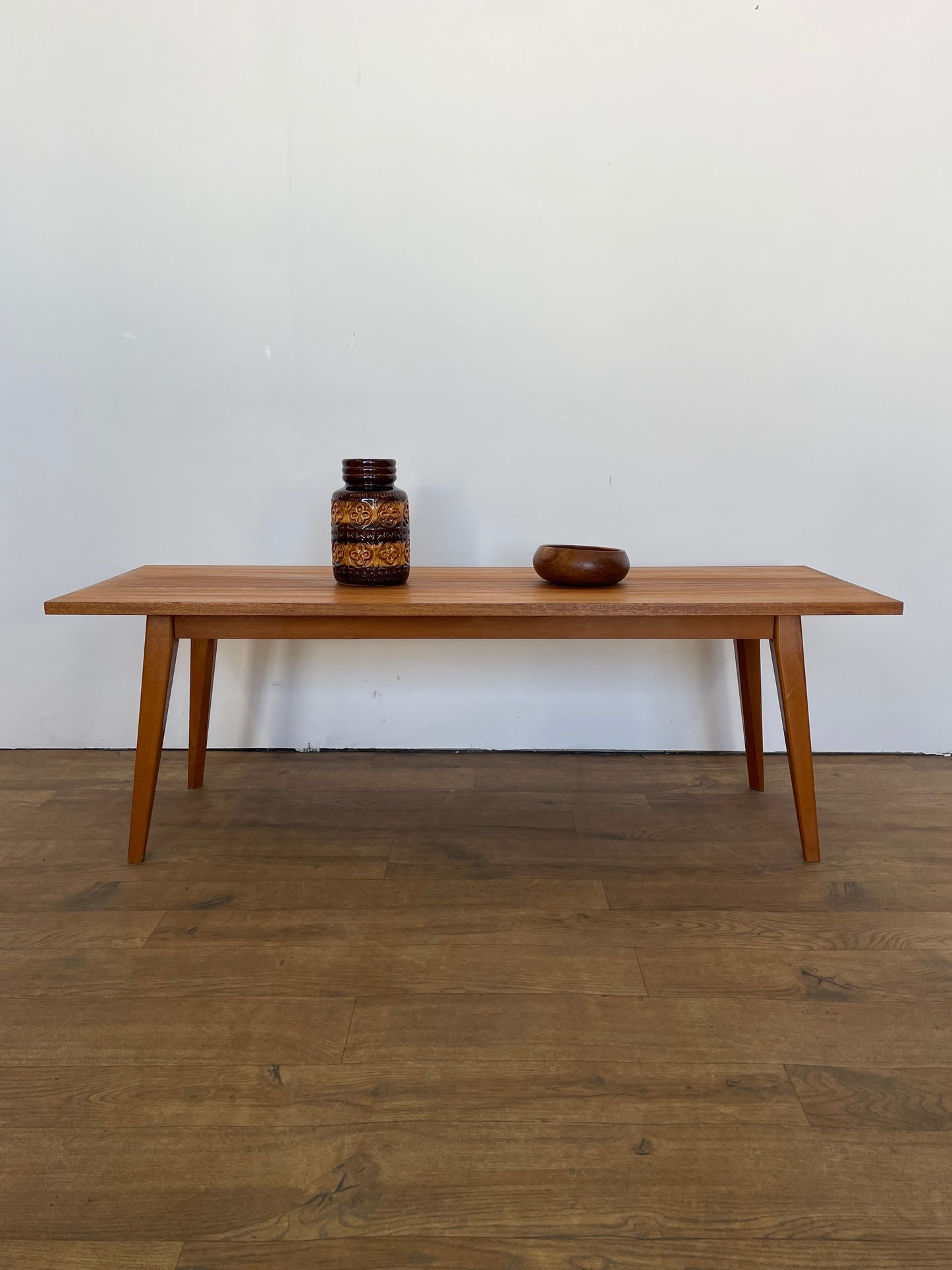 Vintage Mid-Century Teak Coffee Table – Scandinavian Modern Style