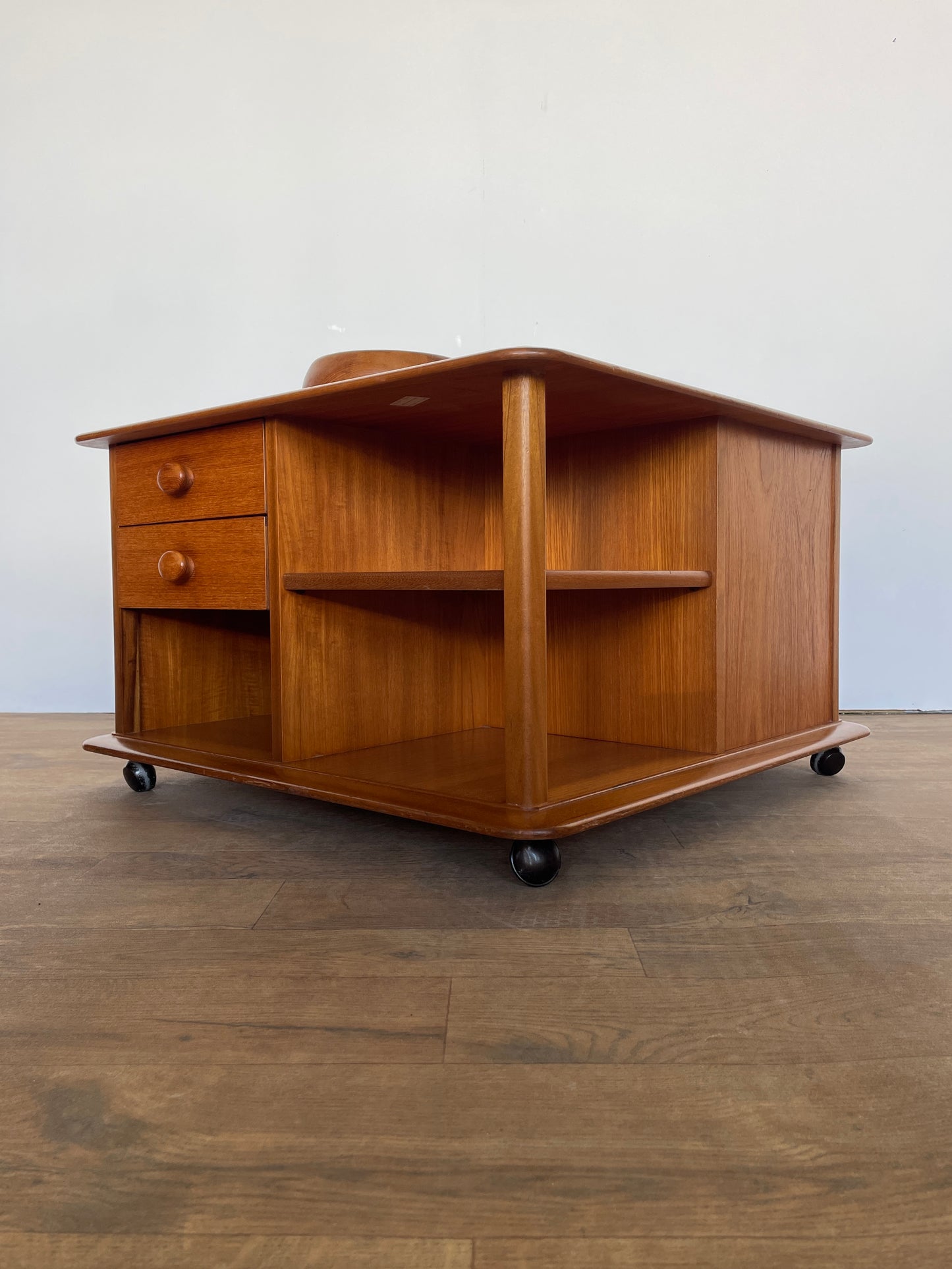 Nathan Pandora Vintage Teak Coffee Table – Mid-Century Modern Storage Table