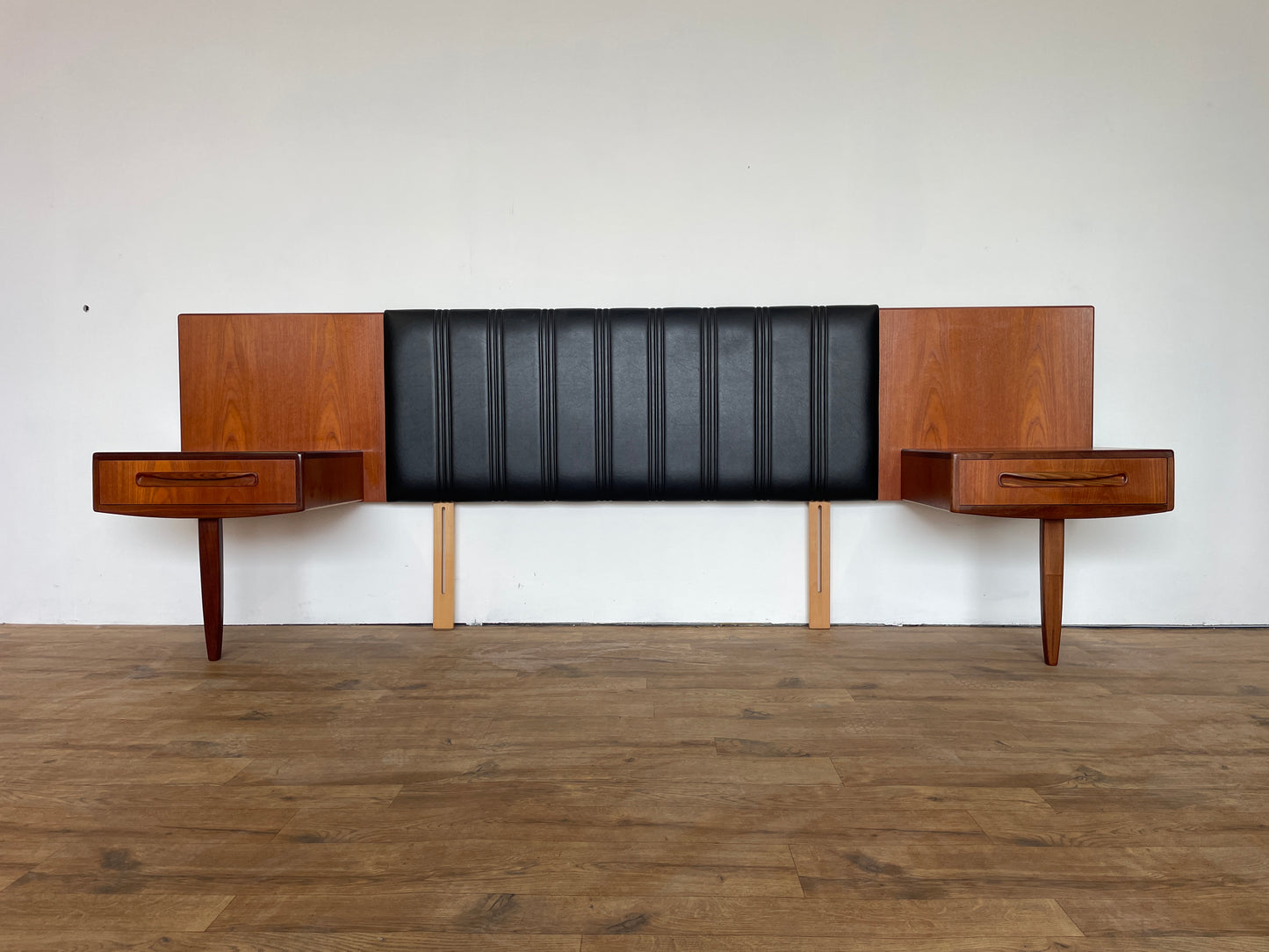 Vintage G Plan Teak Headboard with Floating Bedside Tables – Mid-Century Modern Bedroom Furniture
