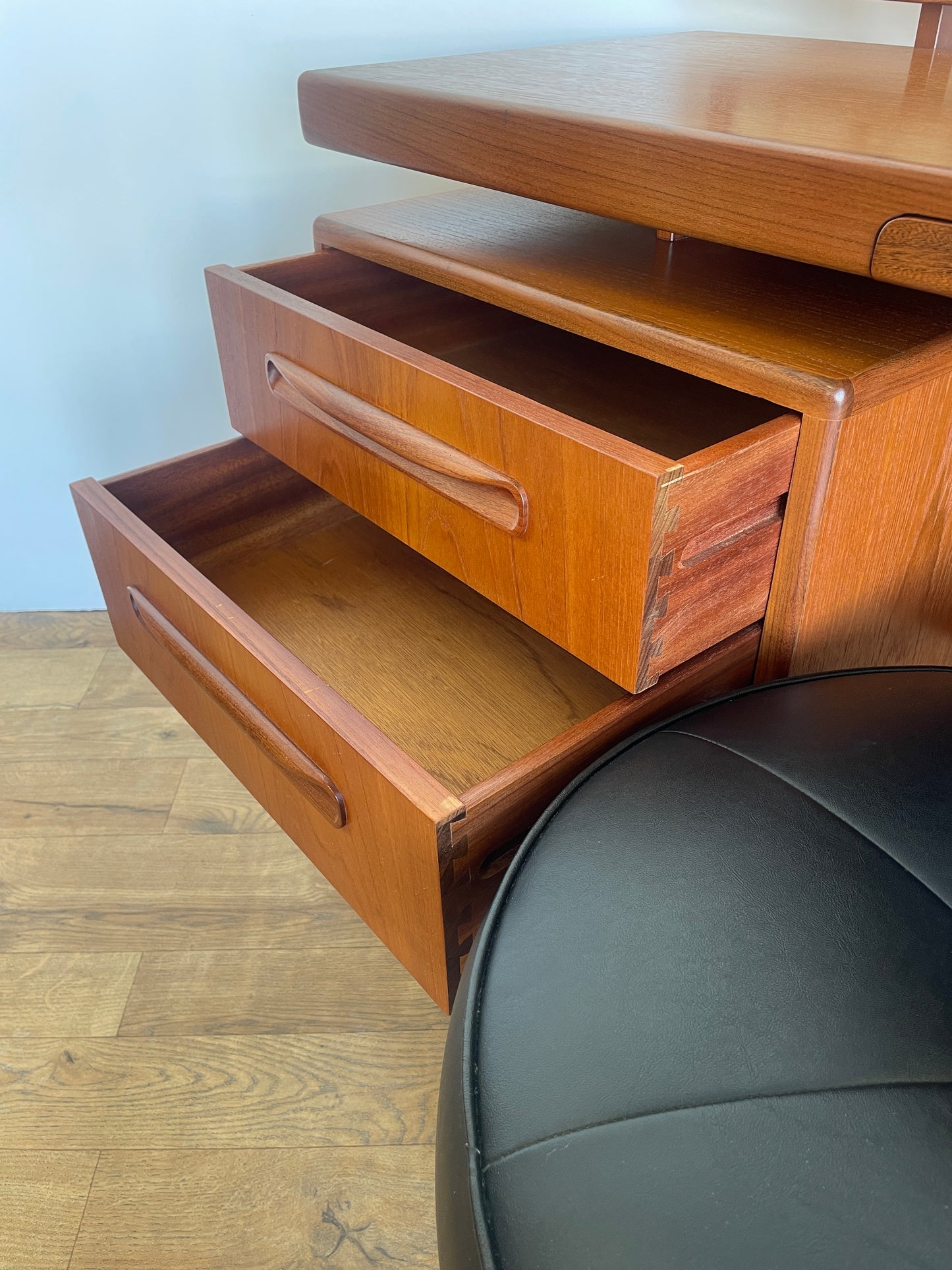 Vintage G Plan Fresco Teak Floating Top Dressing Table with Stool – Mid-Century Modern