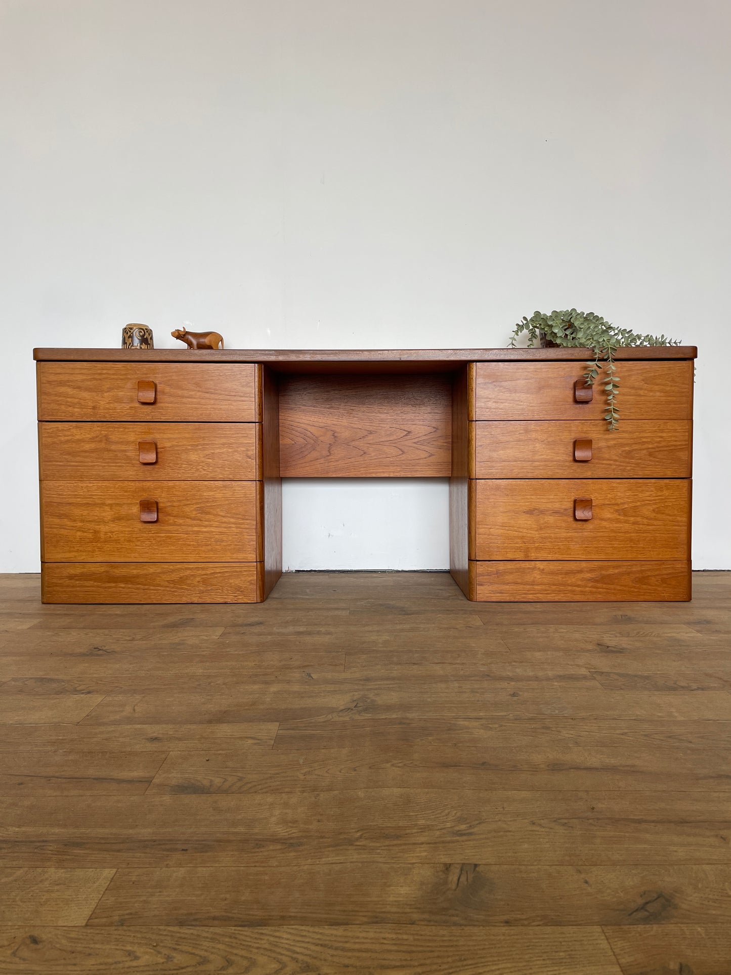 Mid-Century Stag Dressing Table / Desk in Teak
