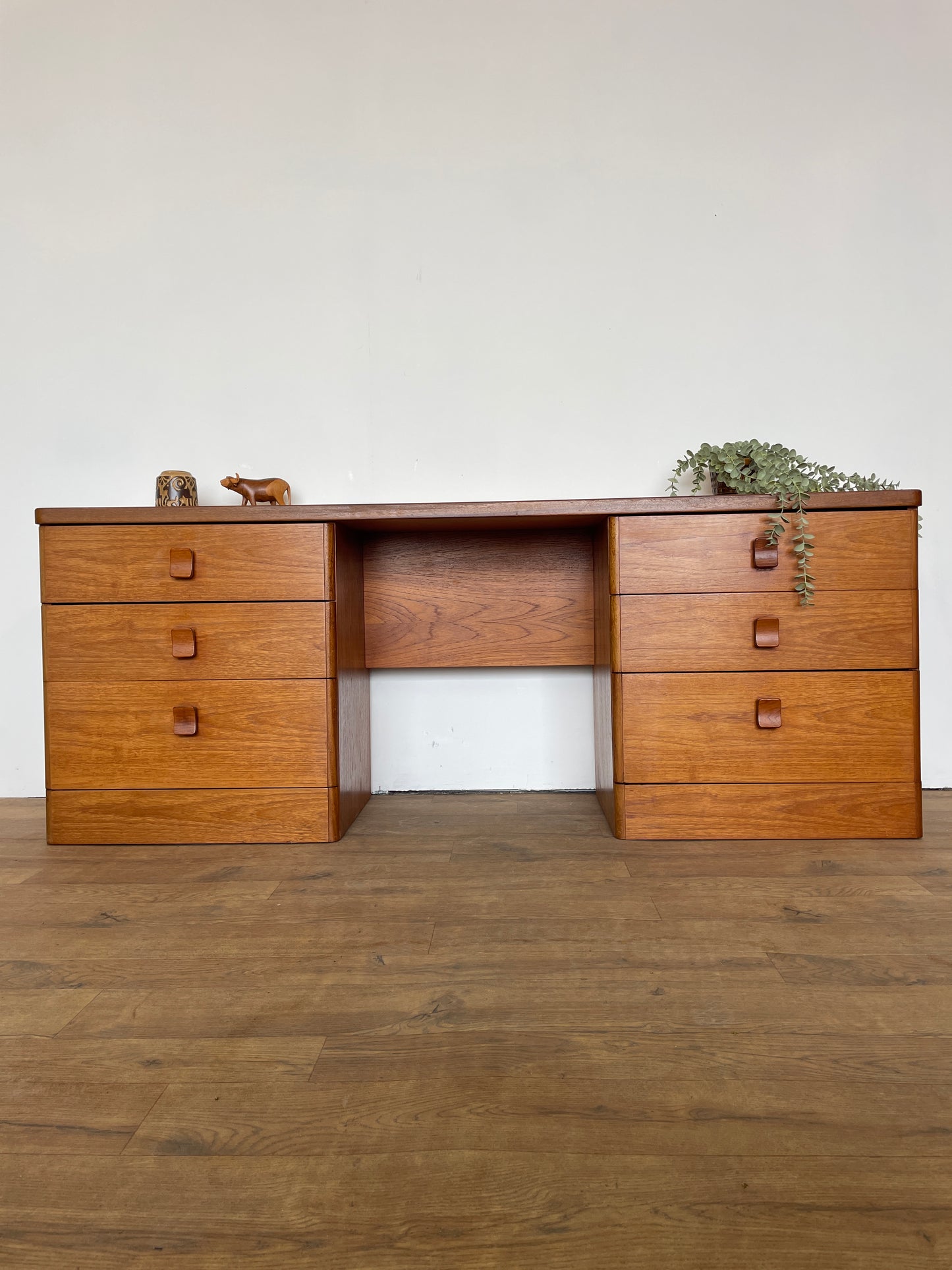 Mid-Century Stag Dressing Table / Desk in Teak