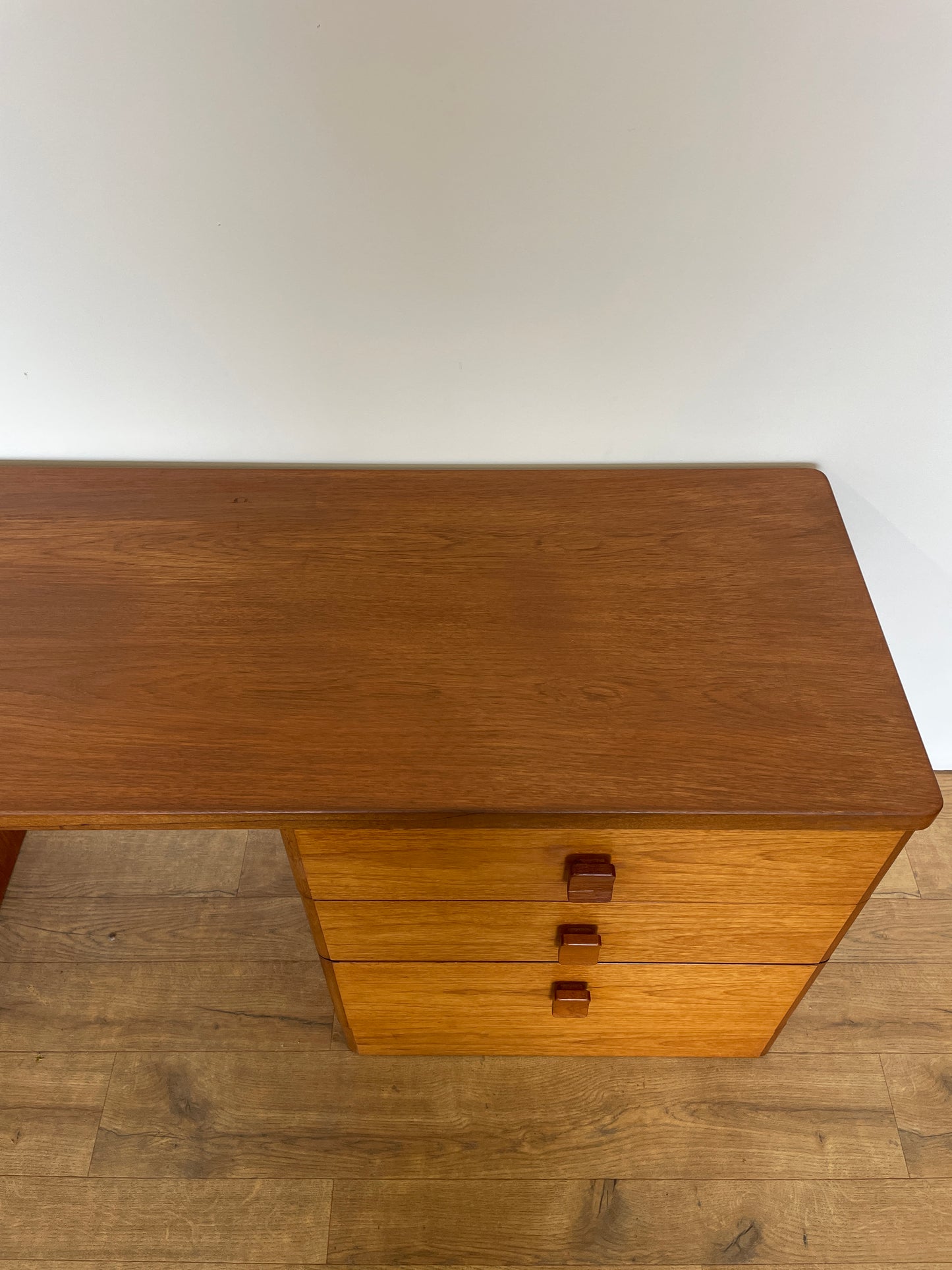 Mid-Century Stag Dressing Table / Desk in Teak