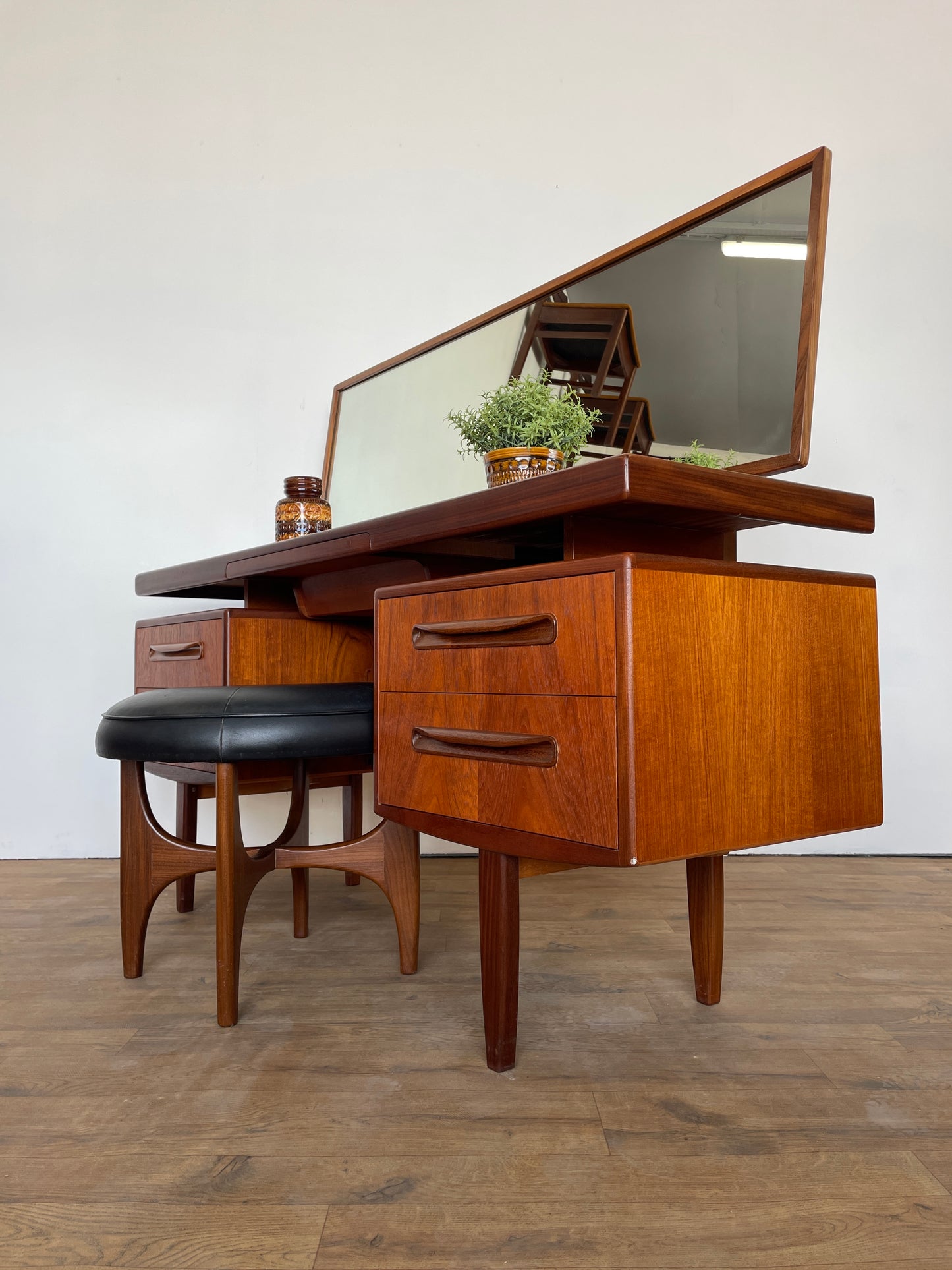 G Plan Fresco Teak Floating Top Dressing Table with Mirror & Matching Stool – Mid-Century Modern