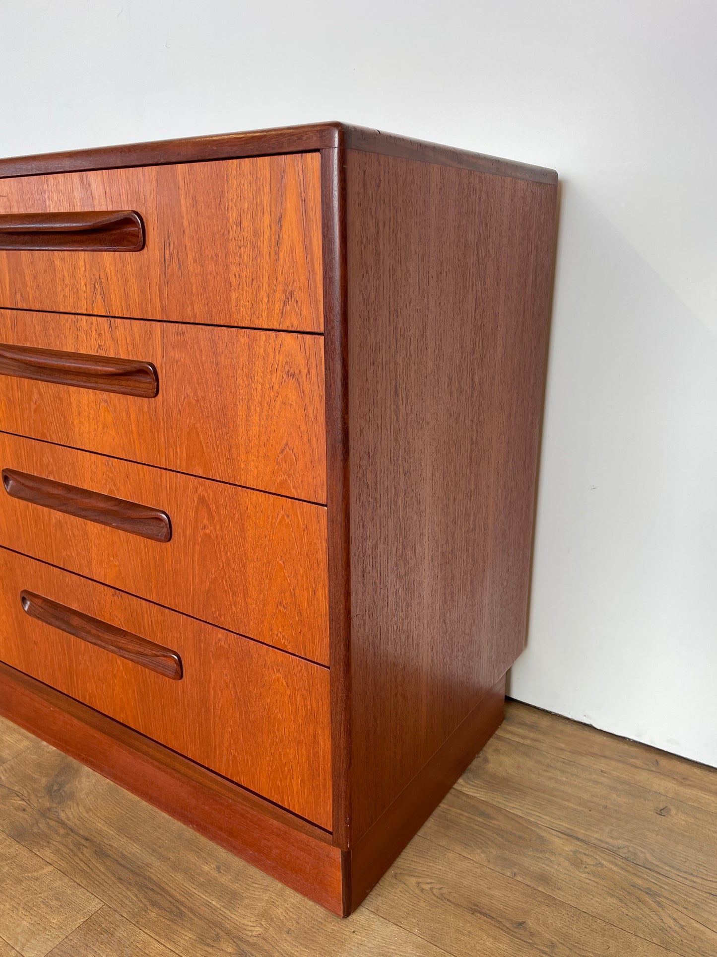 Mid-Century G Plan Fresco 4-Drawer Teak Chest of Drawers – Vintage Retro Storage