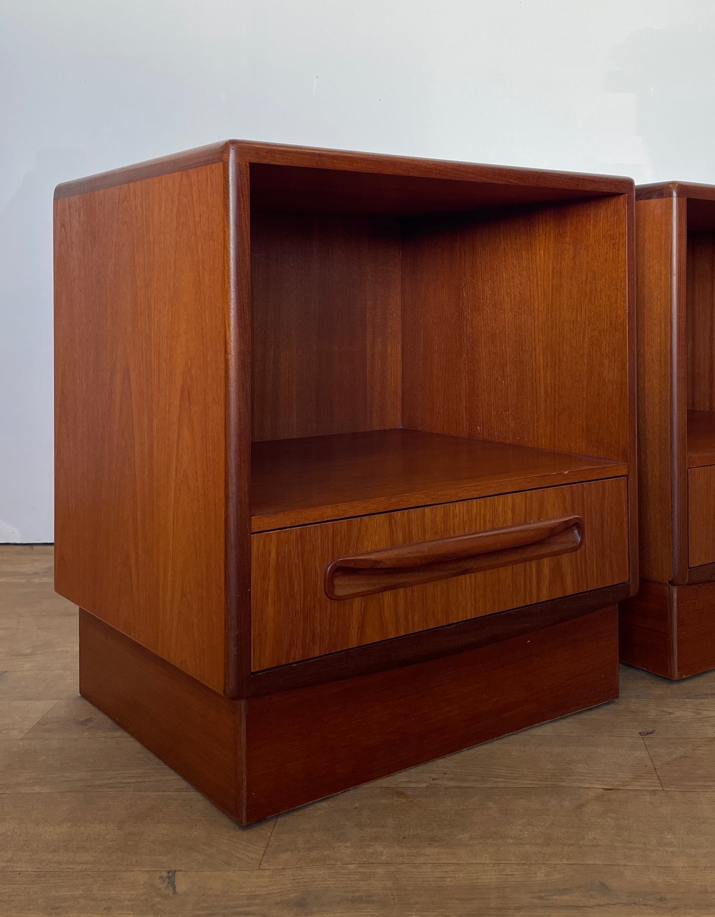 Pair of Mid-Century G Plan Fresco Teak Bedside Cabinets – Vintage Nightstands