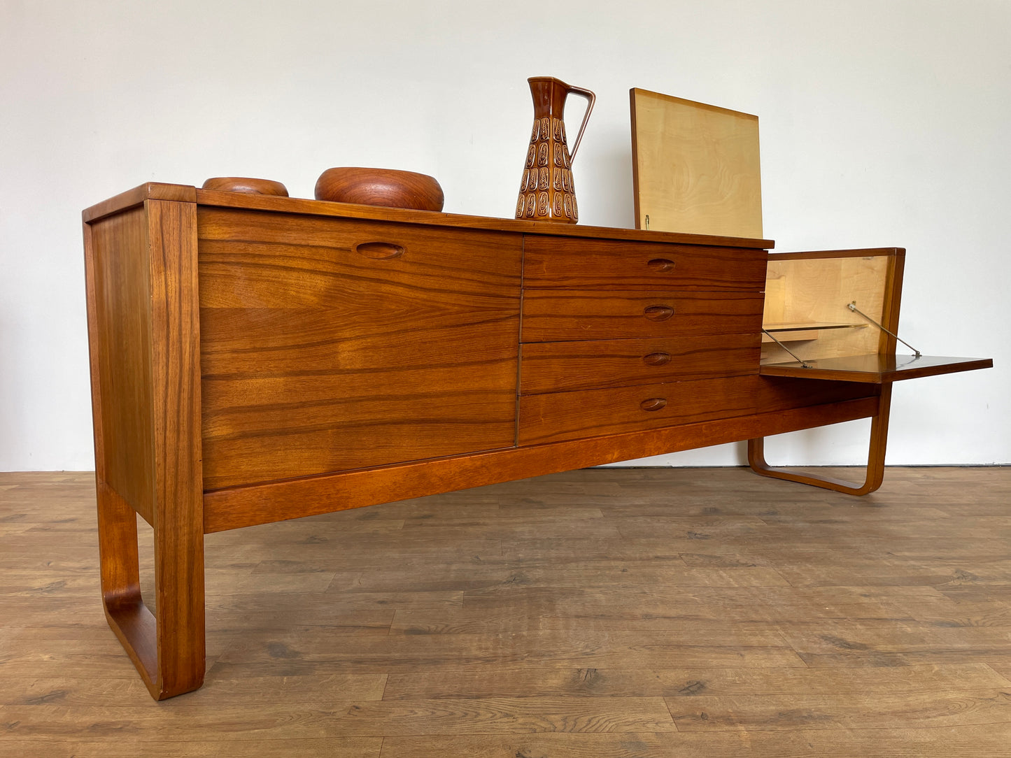 Gunther Hoffstead Mid-Century Teak Sideboard for Uniflex – Rare Vintage