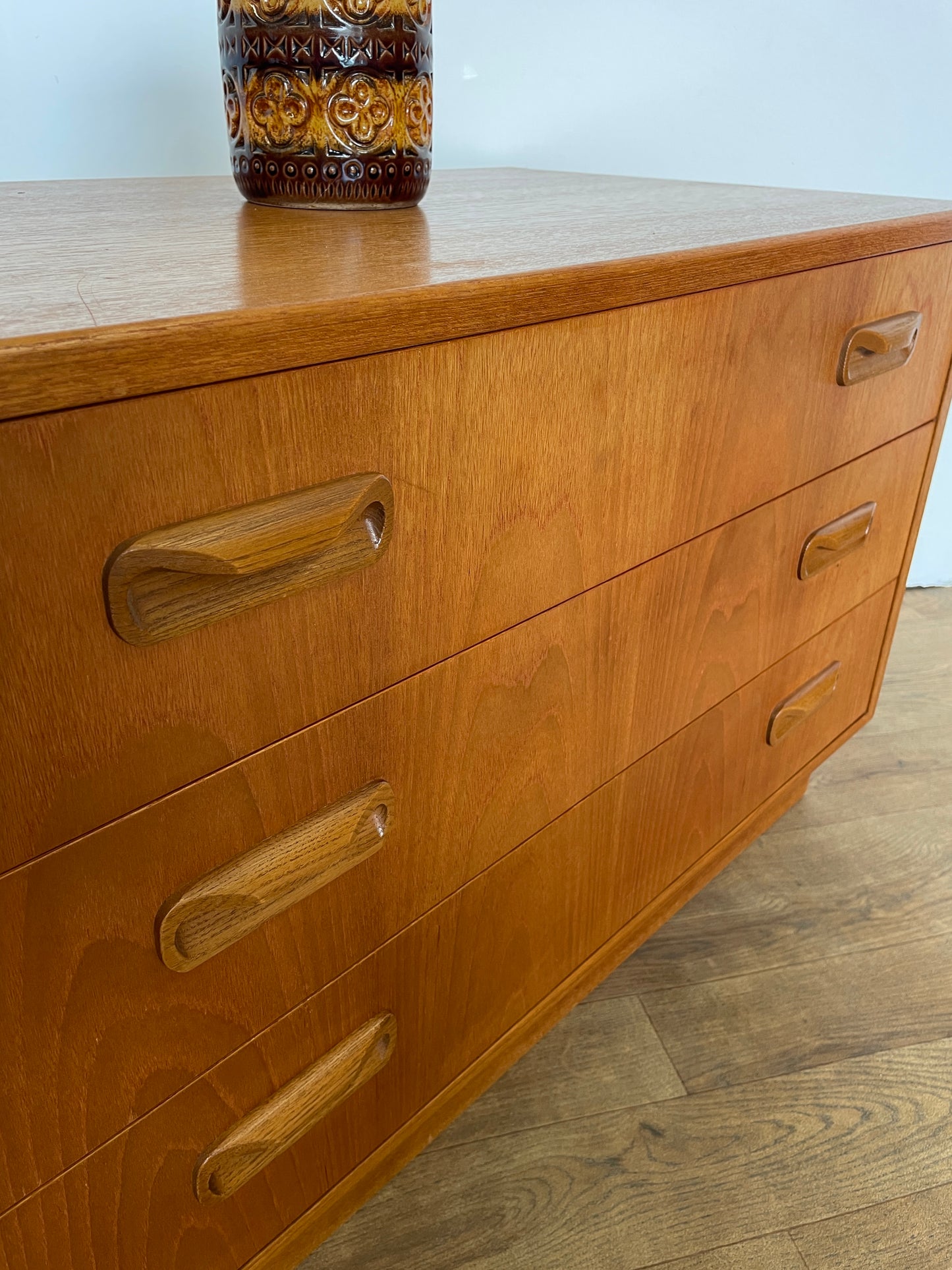 Mid-Century G Plan 3-Drawer Teak Chest of Drawers – Vintage Retro Storage