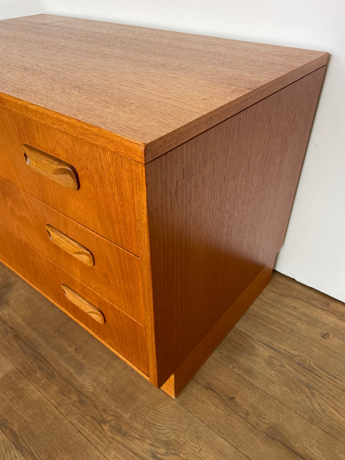 Mid-Century G Plan 3-Drawer Teak Chest of Drawers – Vintage Retro Storage