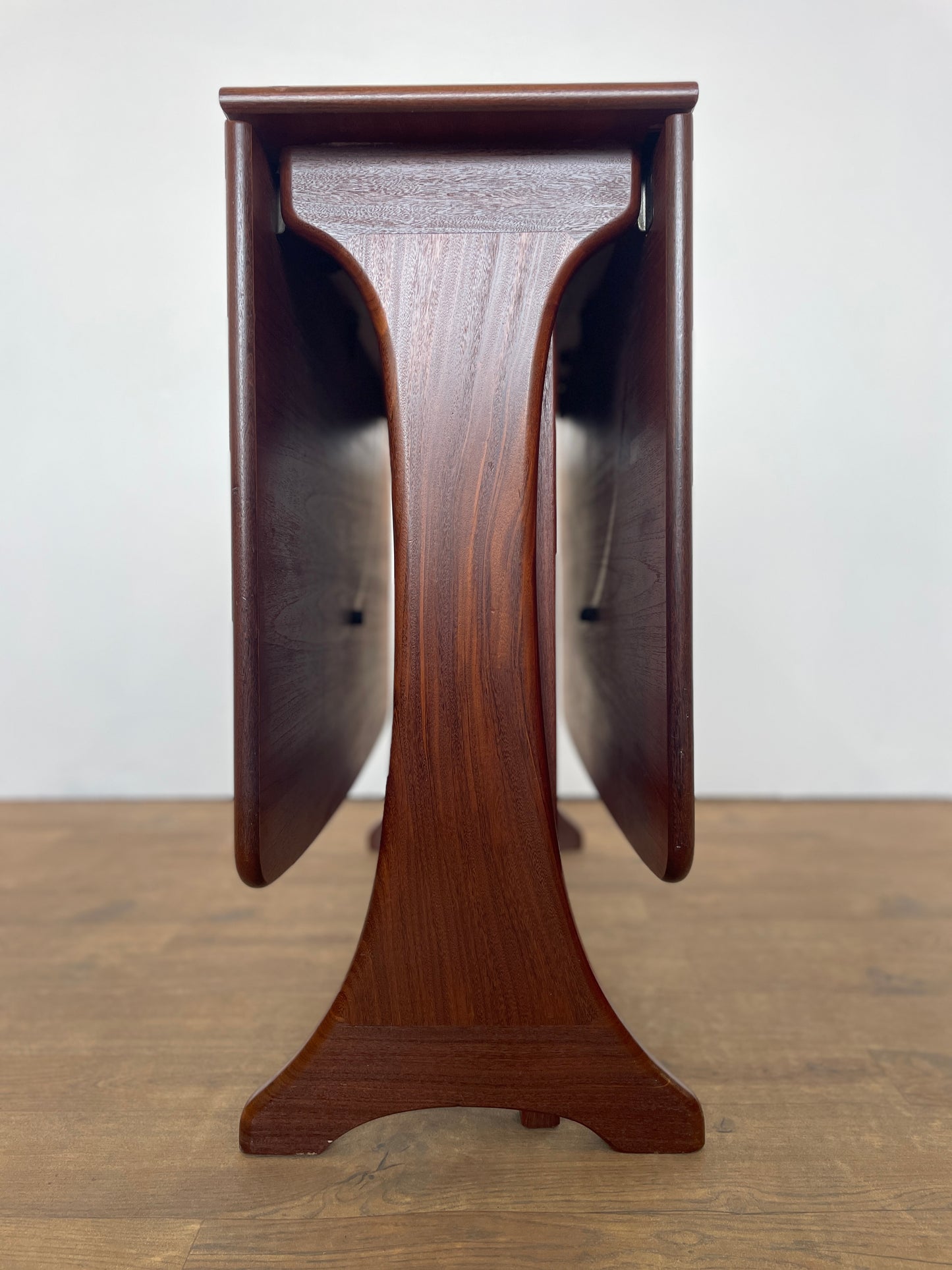 Vintage G Plan Drop Leaf Teak Dining Table – Mid-Century Extendable Elegance