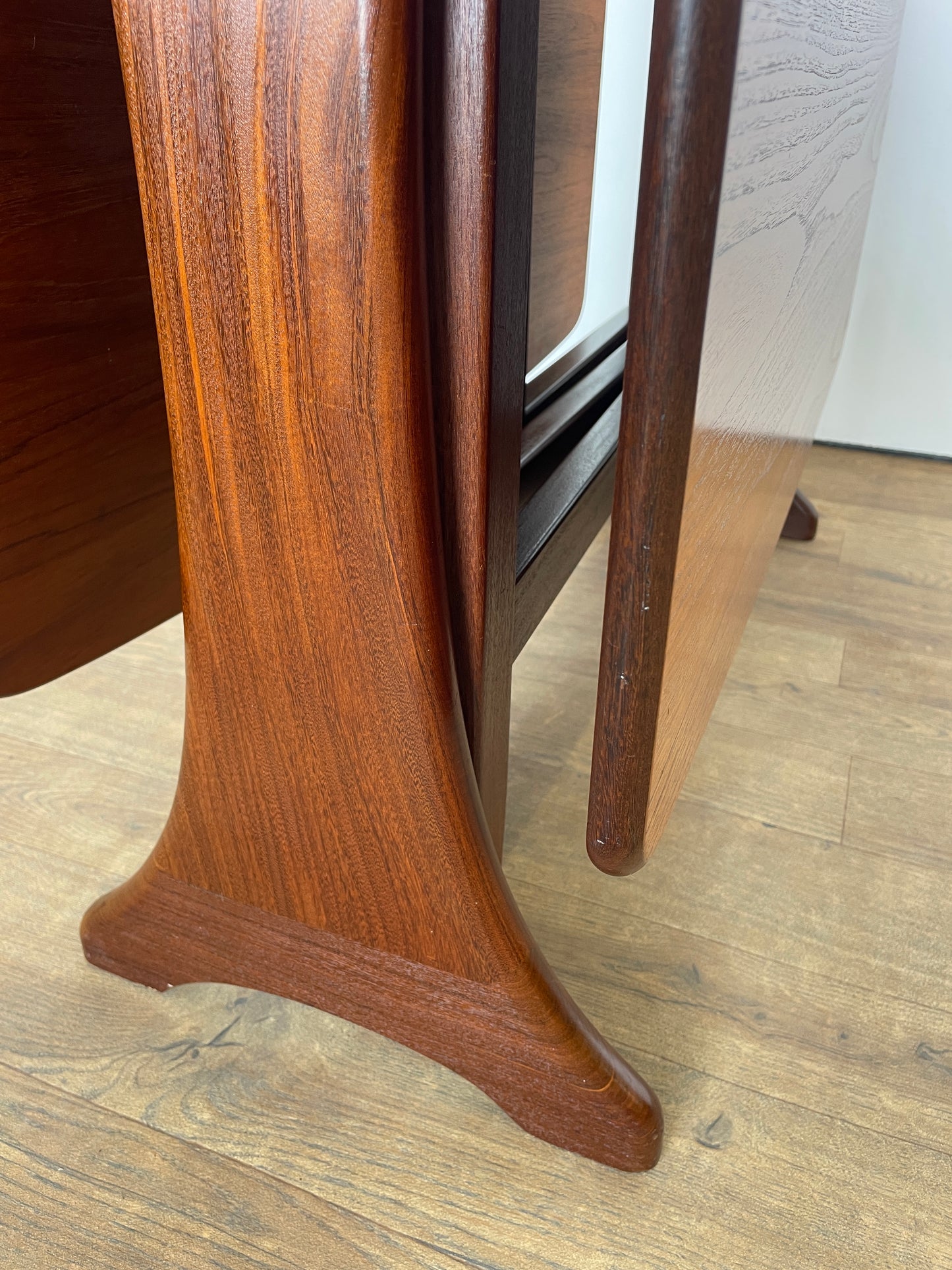 Vintage G Plan Drop Leaf Teak Dining Table – Mid-Century Extendable Elegance