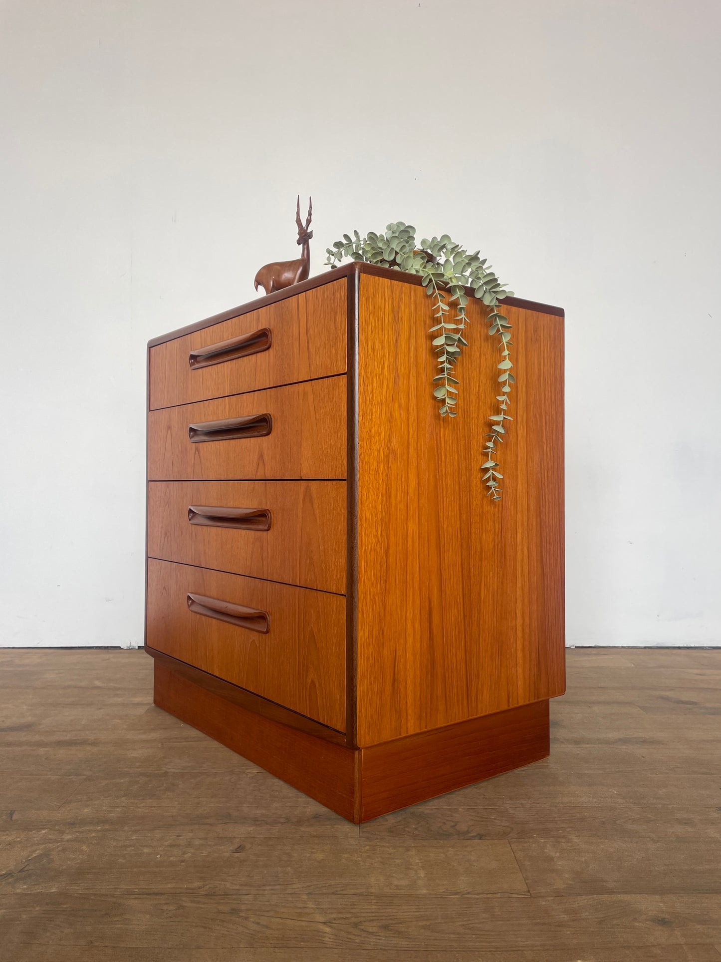 Mid-Century G Plan Fresco 4-Drawer Teak Chest of Drawers – Vintage Retro Storage