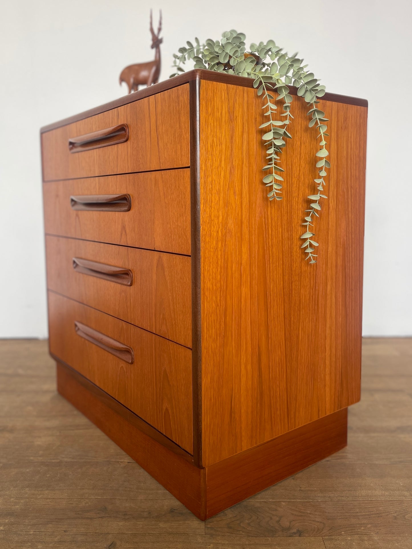 Mid-Century G Plan Fresco 4-Drawer Teak Chest of Drawers – Vintage Retro Storage