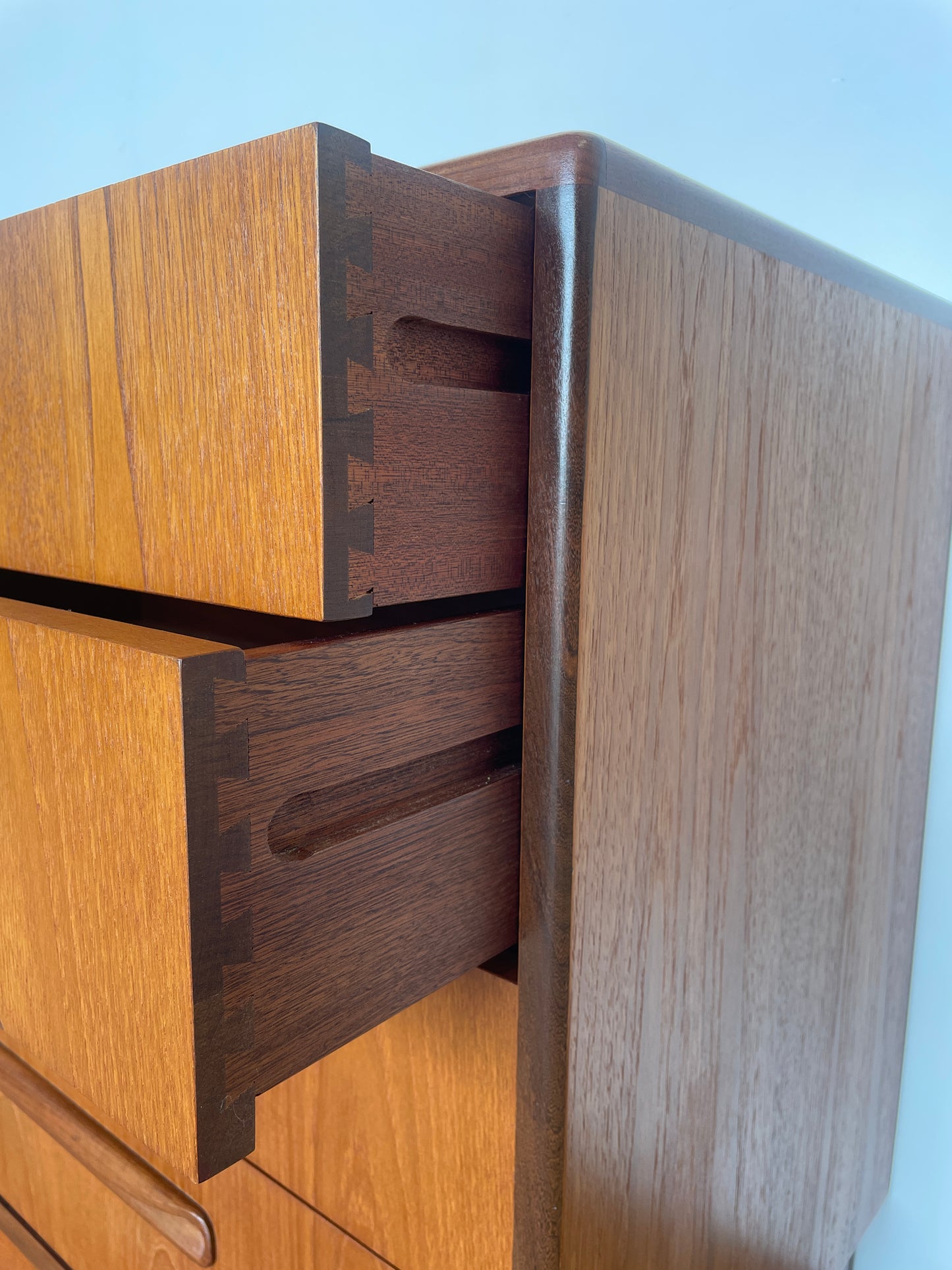 Mid-Century G Plan Fresco 4-Drawer Teak Chest of Drawers – Vintage Retro Storage