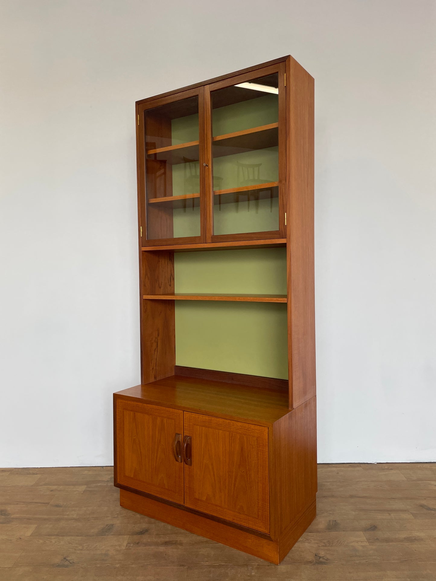 G Plan Mid Century Bookcase on Cabinet – British Design