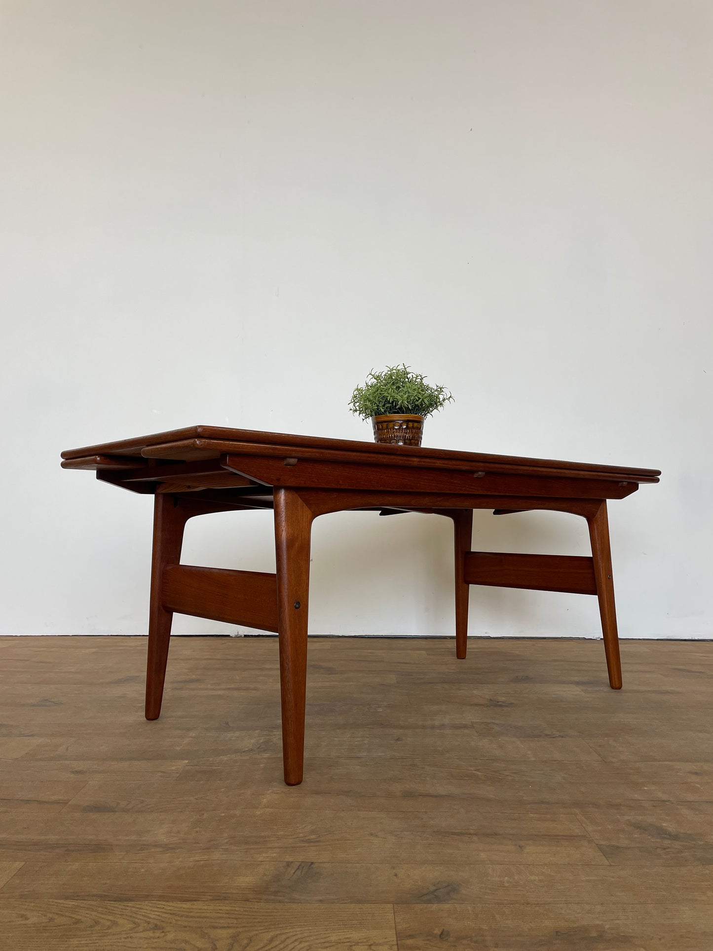 Danish 1960s Trioh Metamorphic Elevator Table – Teak Mid-Century Convertible Design