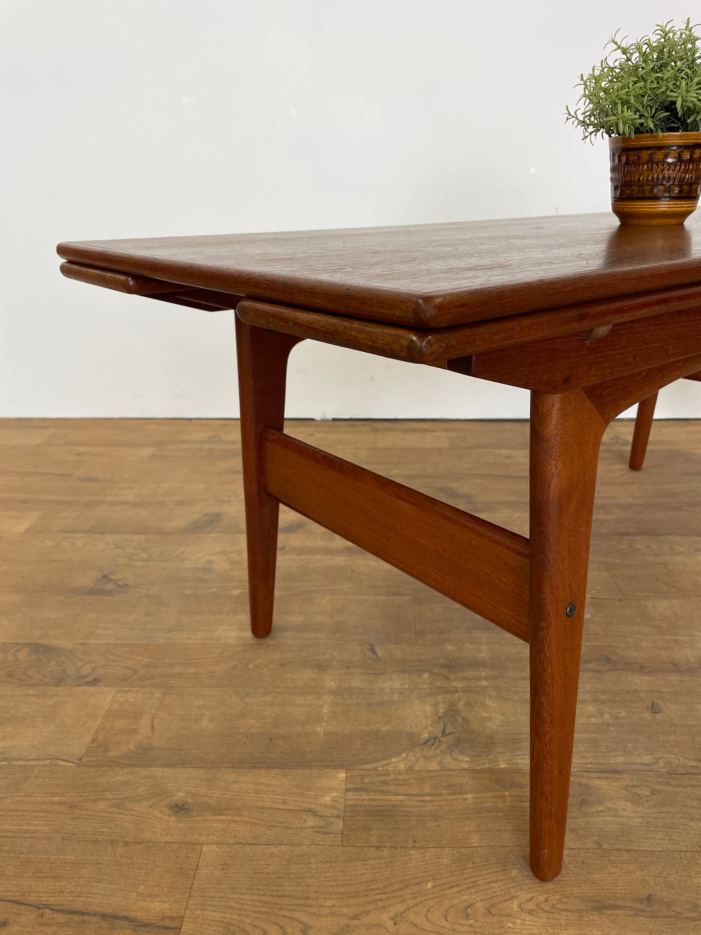 Danish 1960s Trioh Metamorphic Elevator Table – Teak Mid-Century Convertible Design