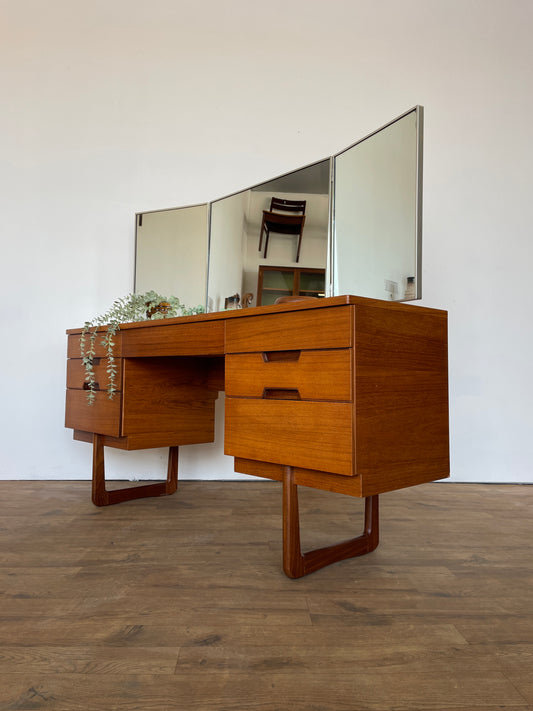 Mid-Century Uniflex Dressing Table by Gunther Hoffstead with Mirrors