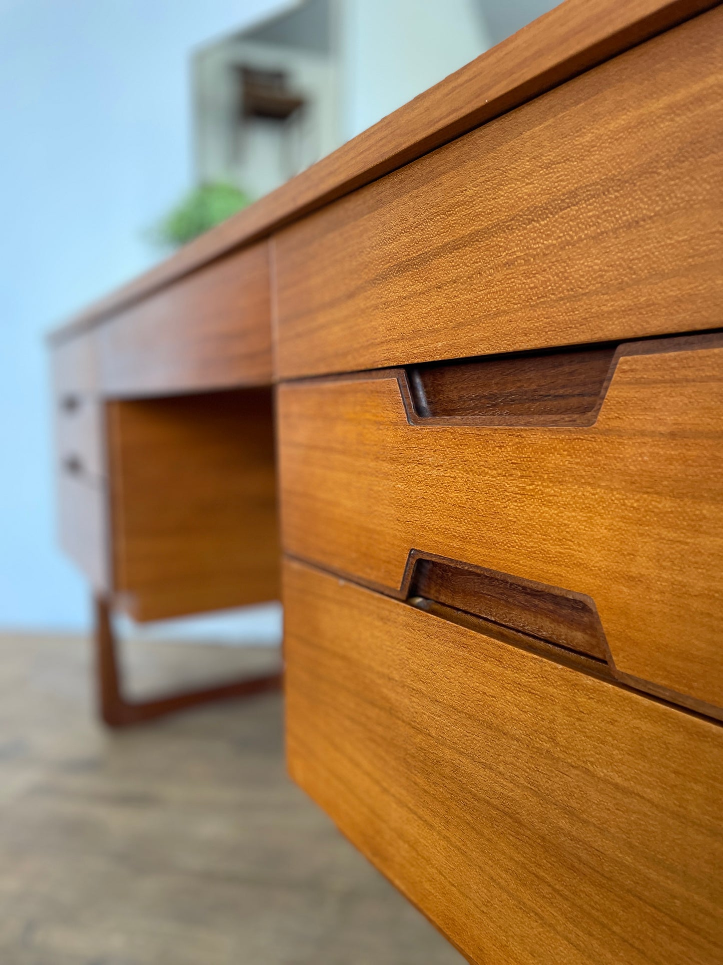 Mid-Century Uniflex Dressing Table by Gunther Hoffstead with Mirrors