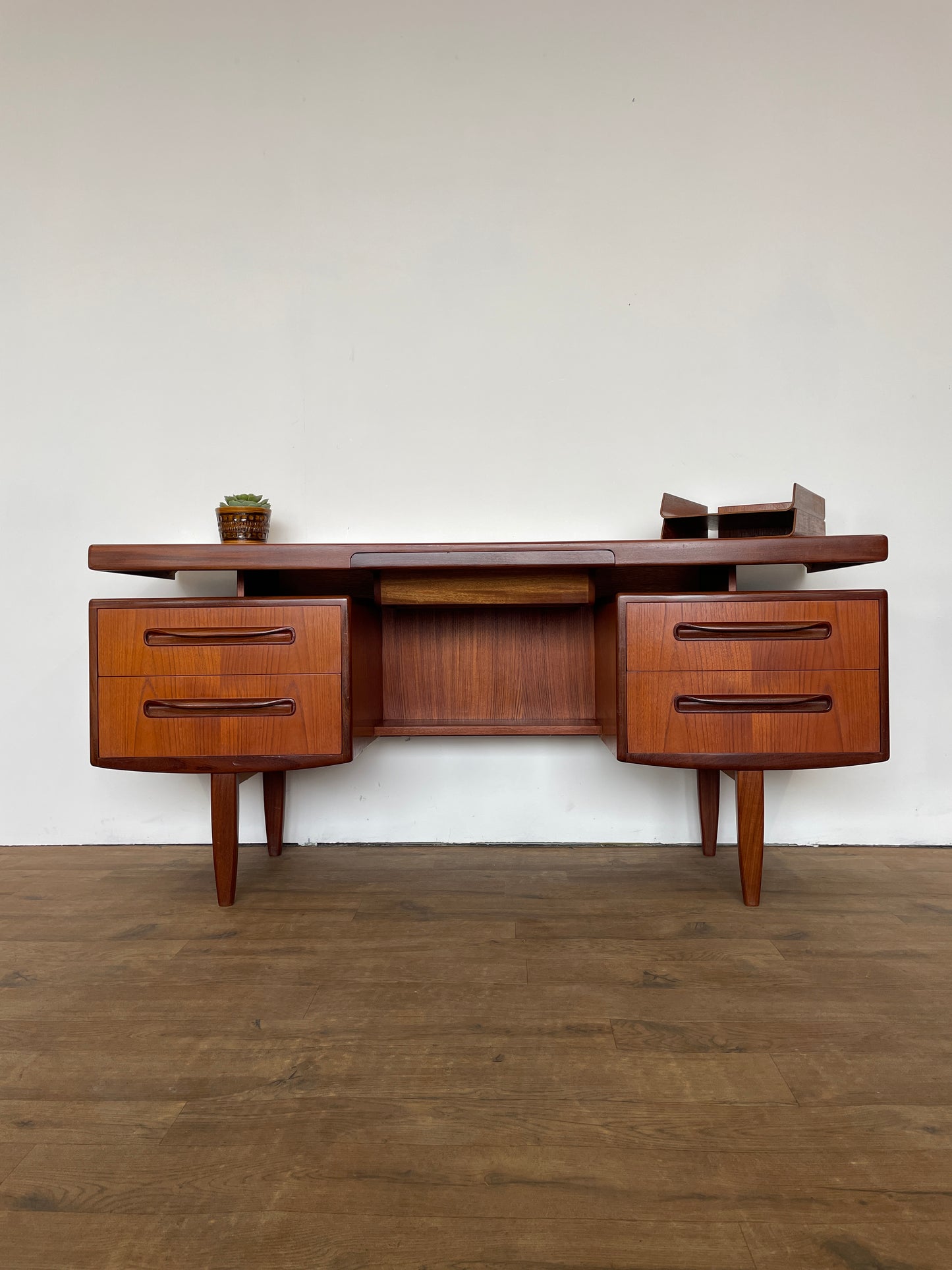 Vintage G Plan Fresco Teak Floating Top Desk – Mid Century Modern