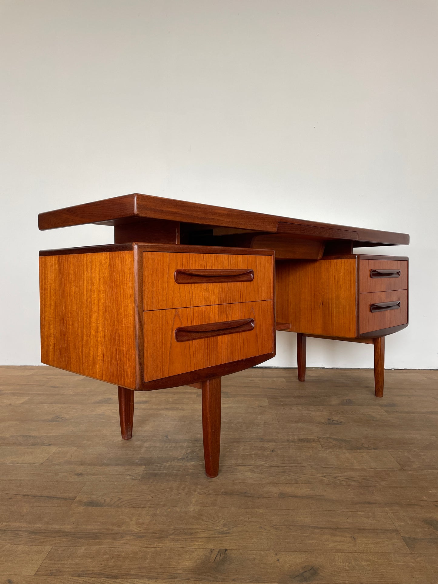 Vintage G Plan Fresco Teak Floating Top Desk – Mid Century Modern