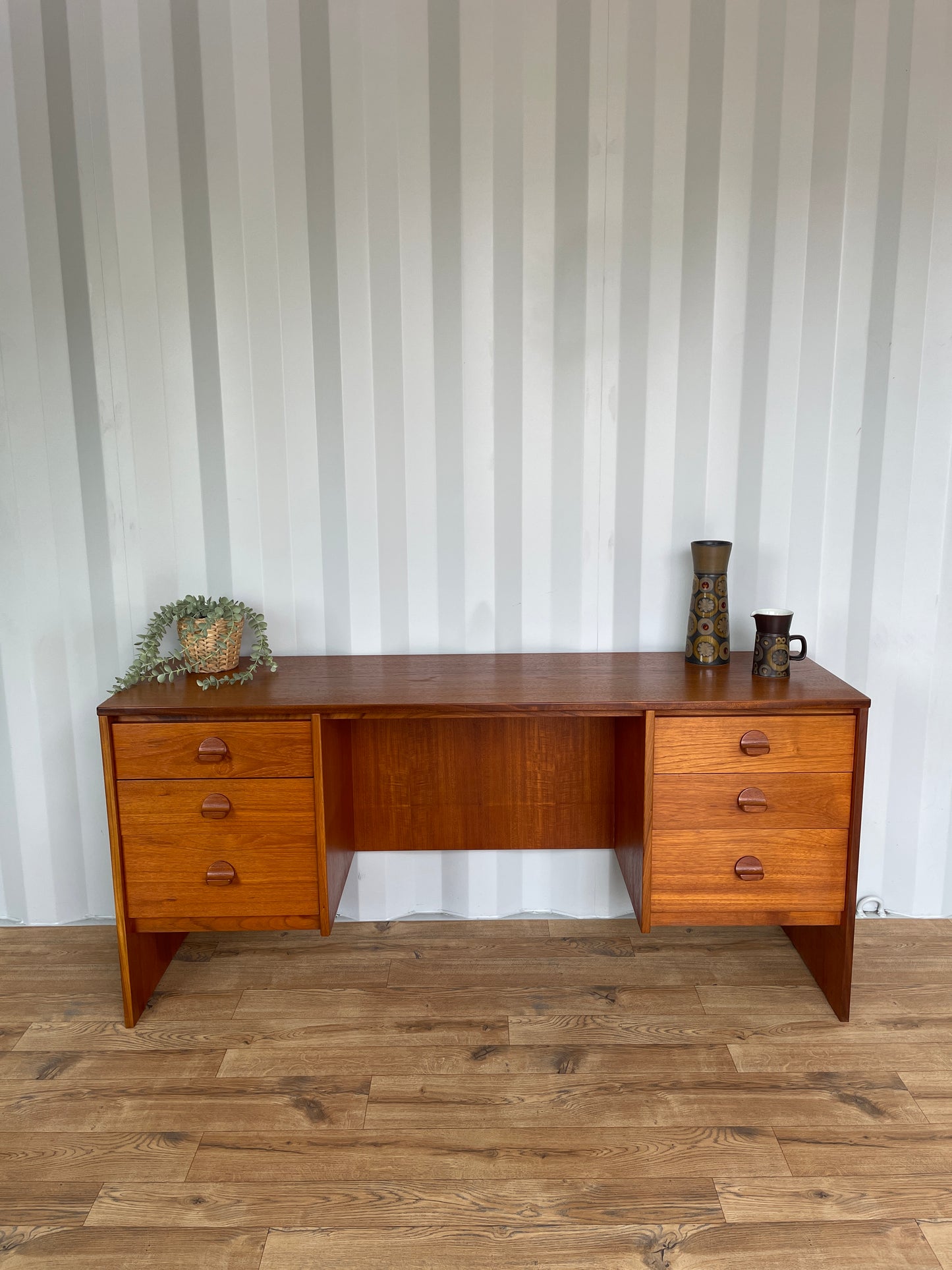 Stag Desk / Dressing Table w/ Drawers Mid-Century Vintage Retro MCM Teak