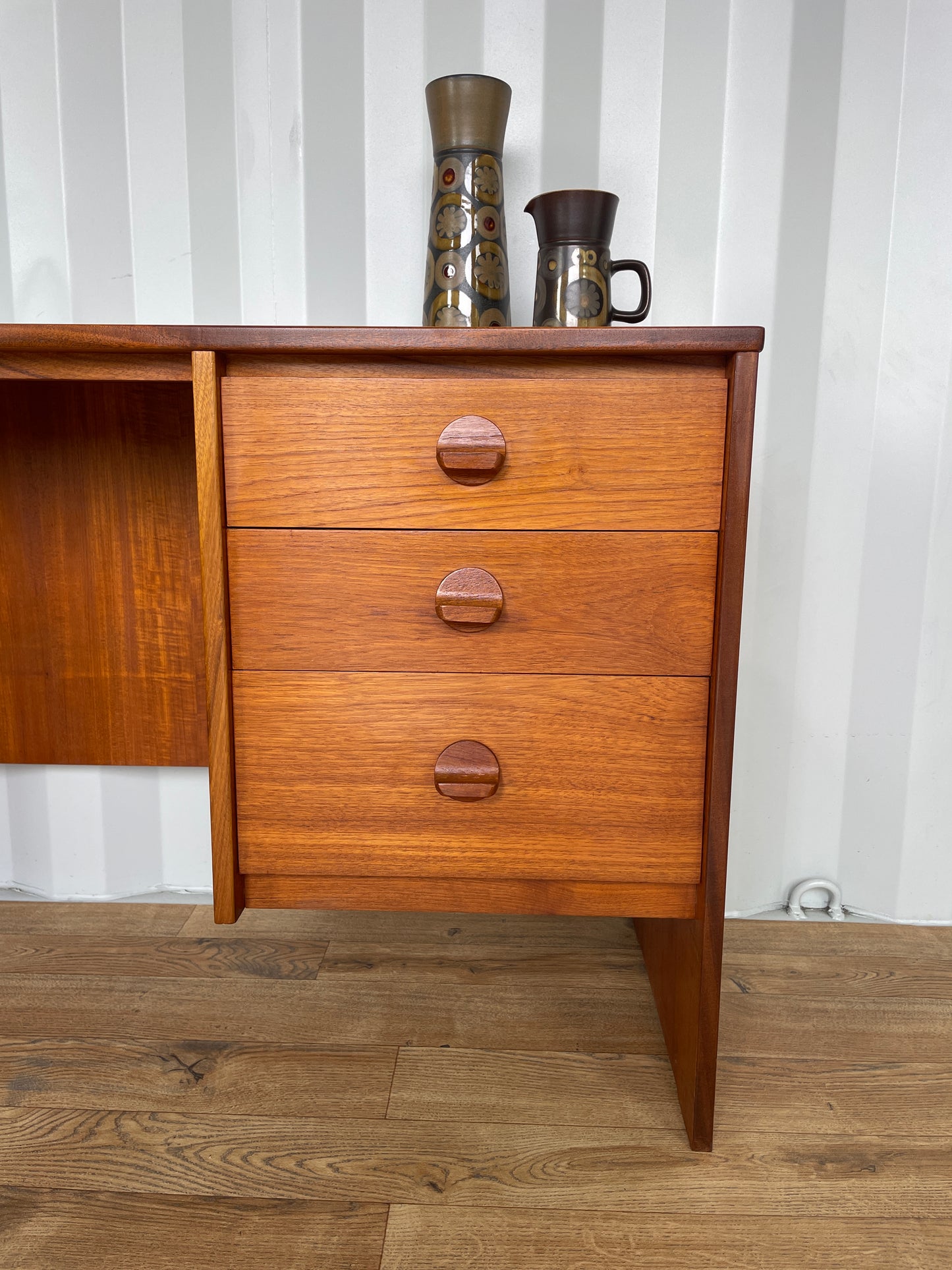 Stag Desk / Dressing Table w/ Drawers Mid-Century Vintage Retro MCM Teak