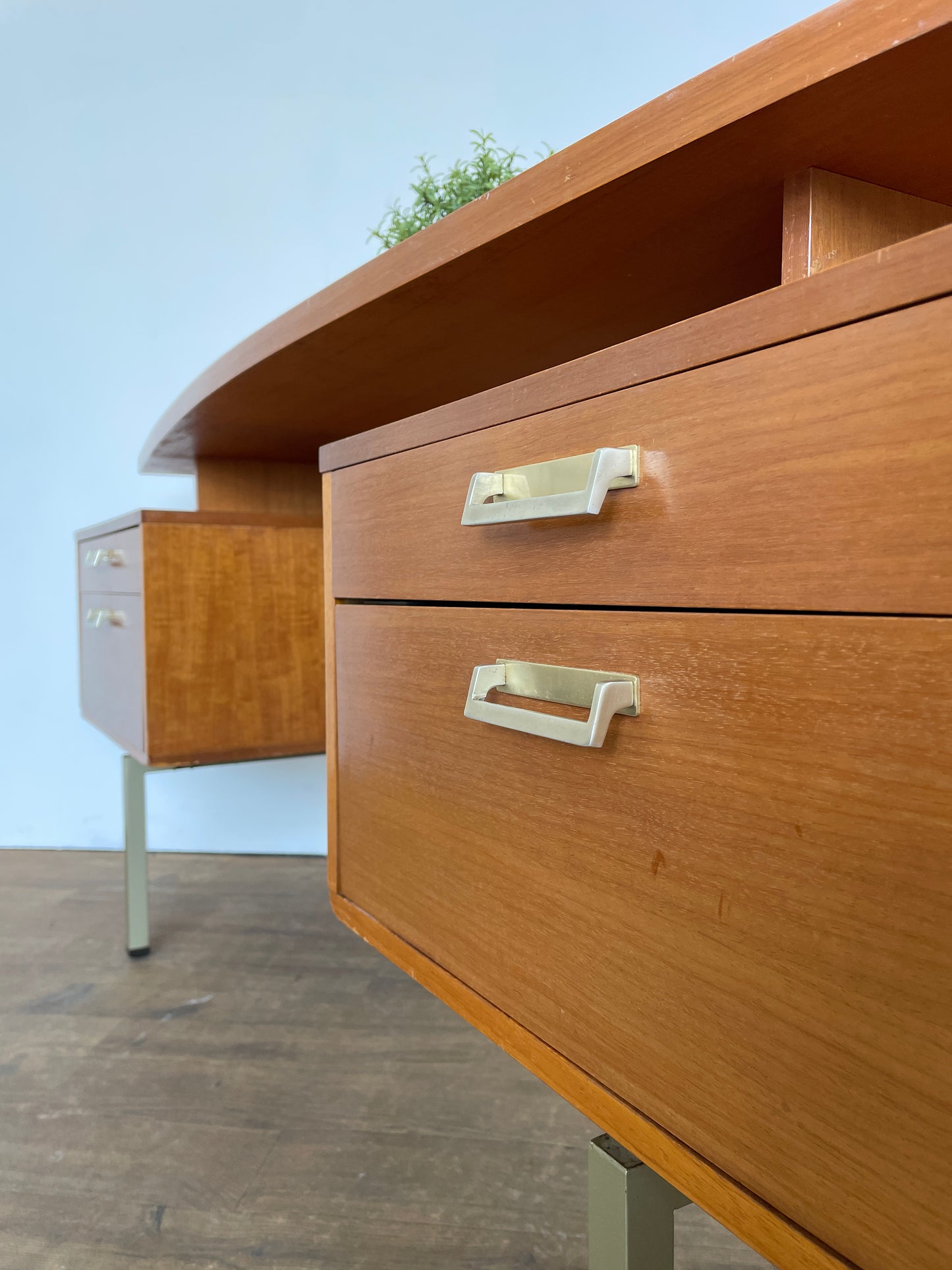 Mid-Century G Plan Limba Desk/Dressing Table by Leslie Dandy, 1960s UK