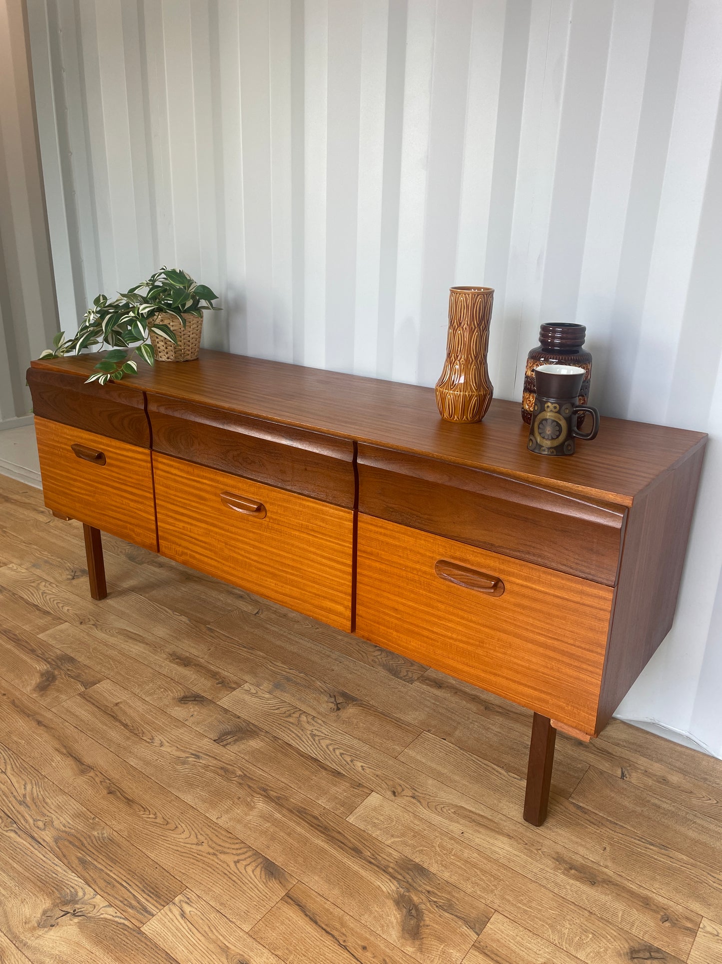 Mid-Century 6 Drawer Teak Sideboard - Vintage Retro Scandi Storage Cabinet TV Unit