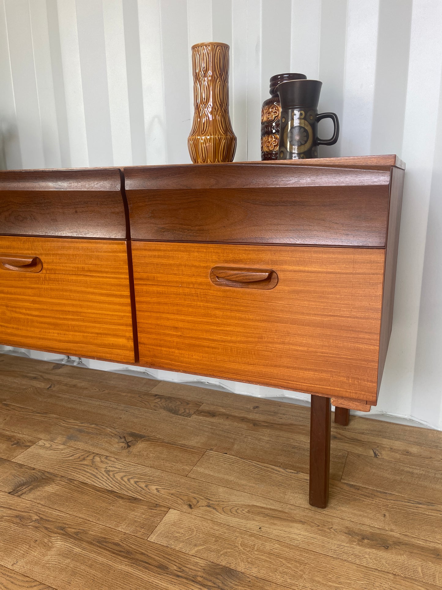 Mid-Century 6 Drawer Teak Sideboard - Vintage Retro Scandi Storage Cabinet TV Unit