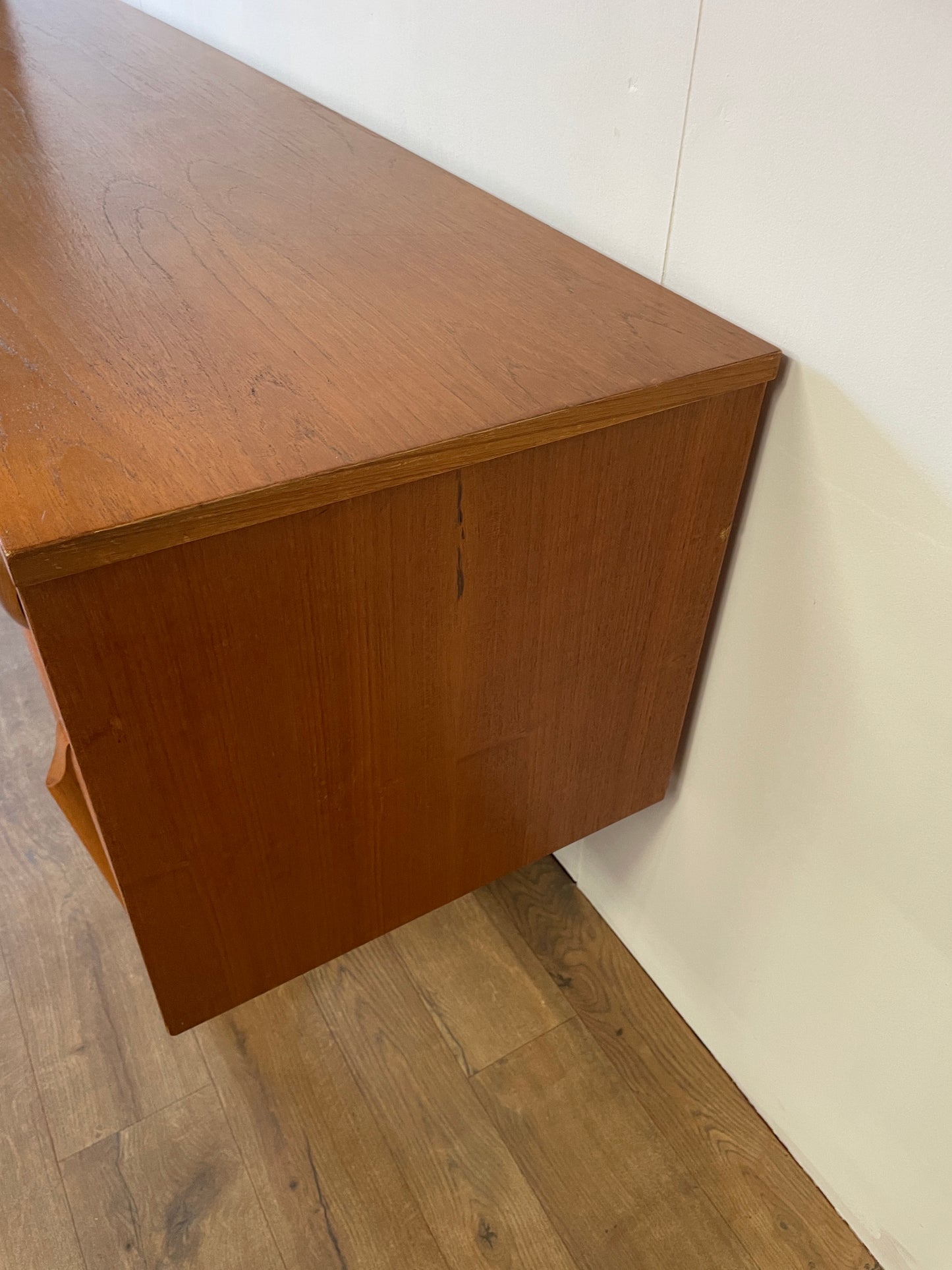 Mid-Century Teak Elliotts of Newbury Sideboard – Vintage 1960s British Long Sideboard 153cm