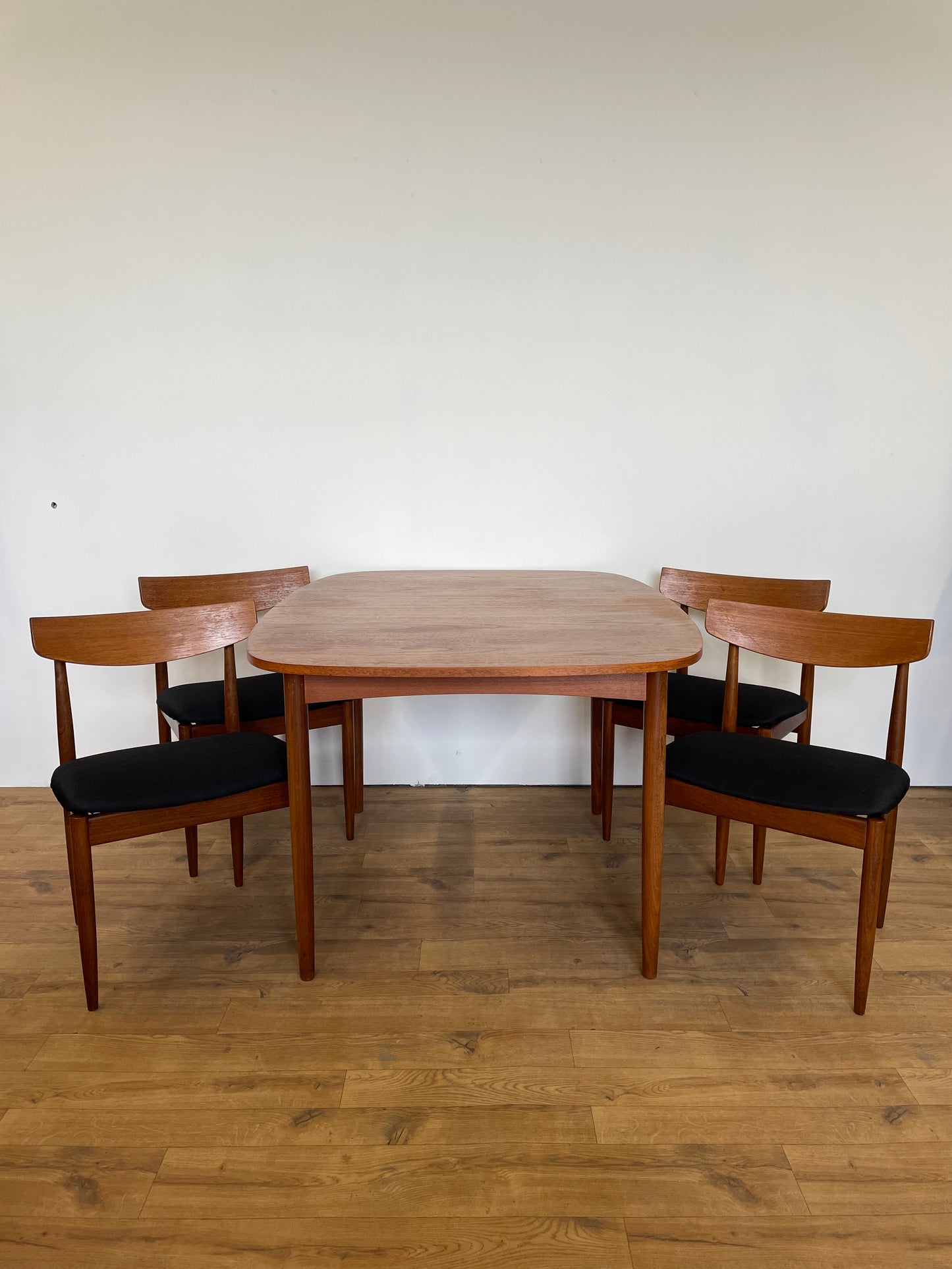 G Plan Table & 4 Dining Chairs Kofod Larsen Extending Mid-Century Teak Danish