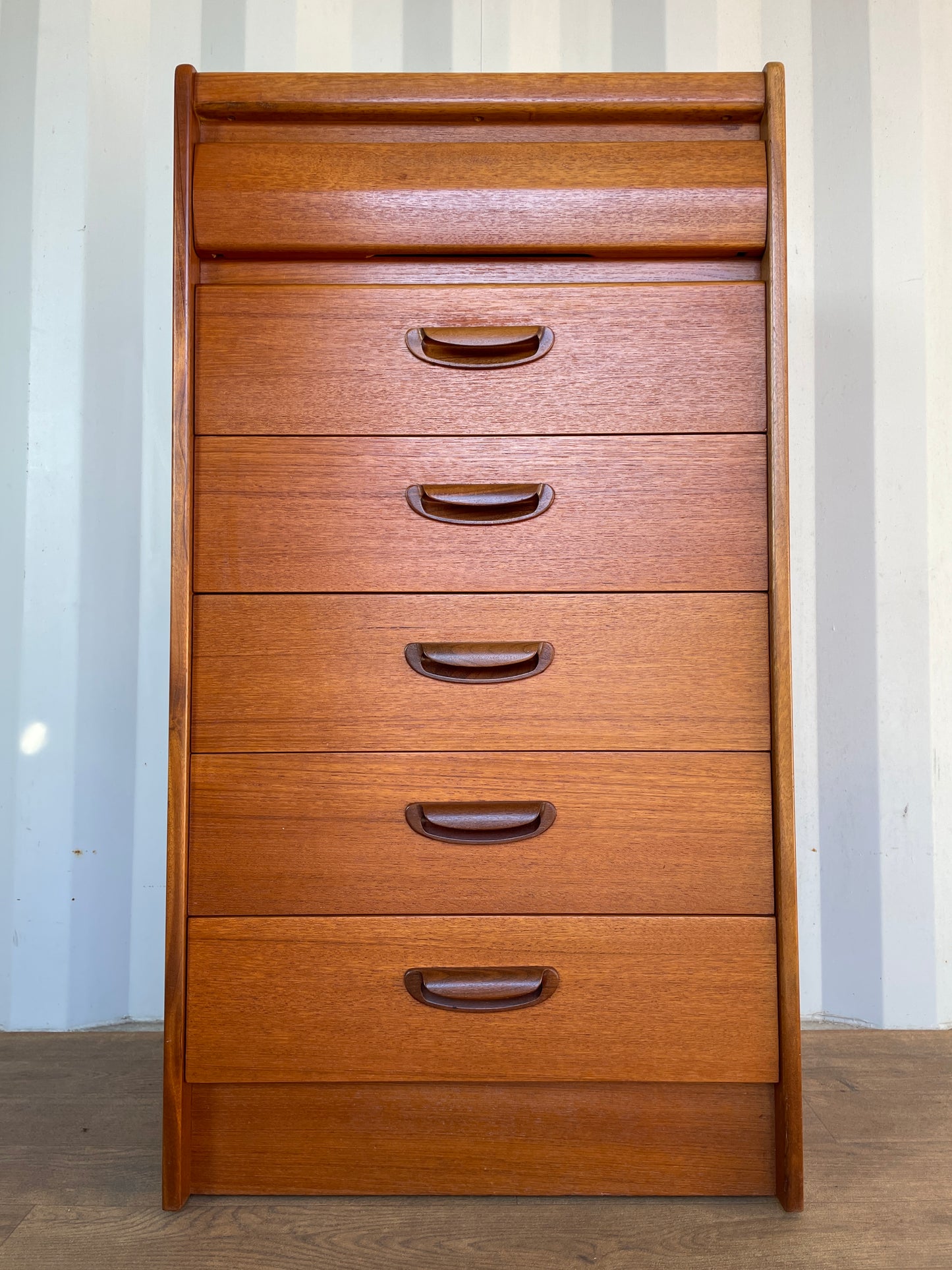 Vintage Mid-Century William Lawrence Tall Teak Chest of Drawers – 6 Drawer British Modernist Cabinet – 100cm High