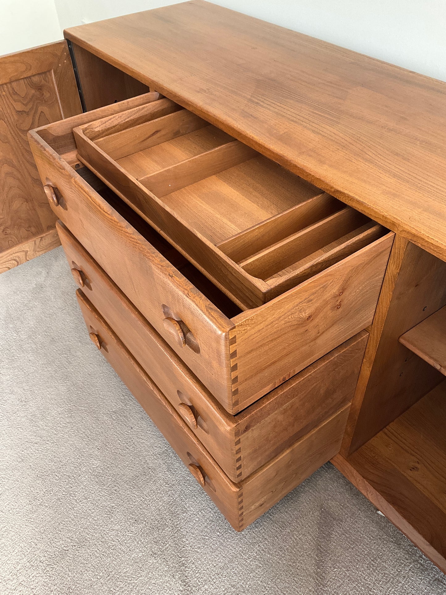 Ercol Windsor Sideboard - UK Made / Vintage / TV Unit Storage