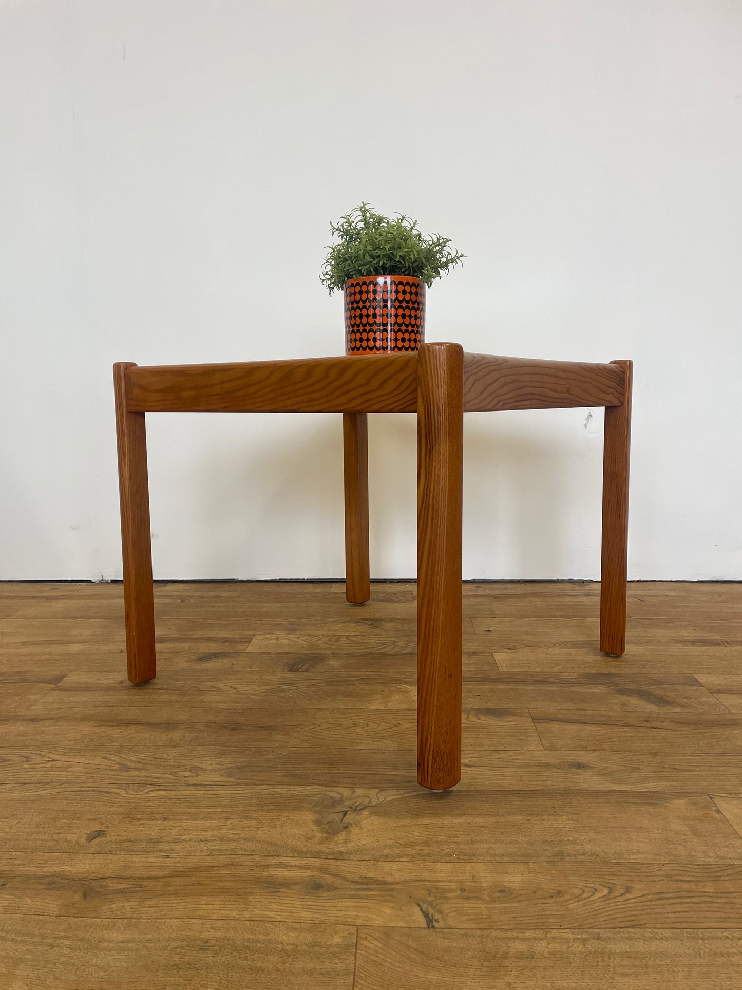 Ercol Side Table w/ Glass Top - Coffee / Vintage / Retro / UK Made
