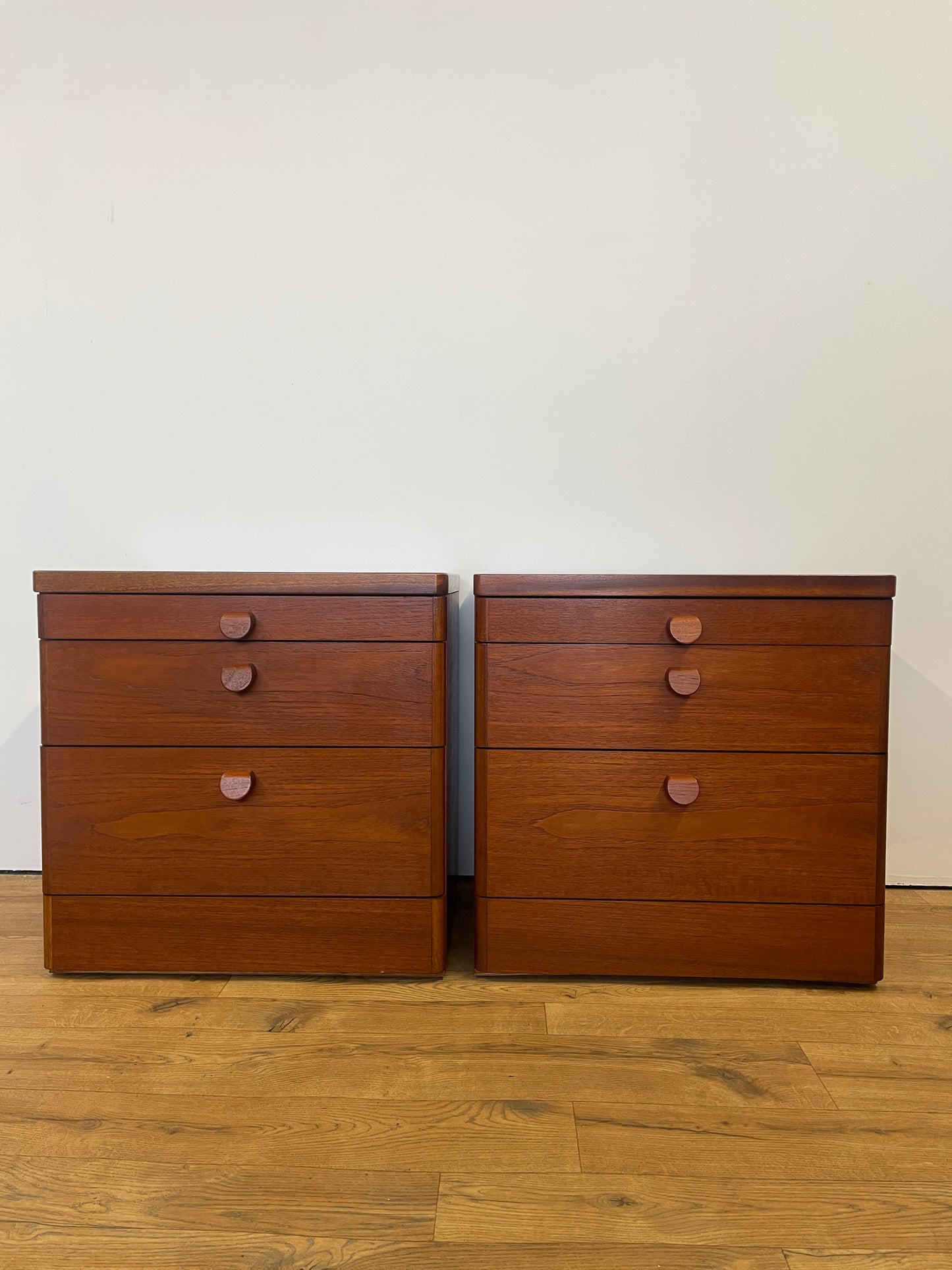 Pair of Stag Bedsides - Teak Mid-Century Vintage w/ Pull Out Shelf - UK Made