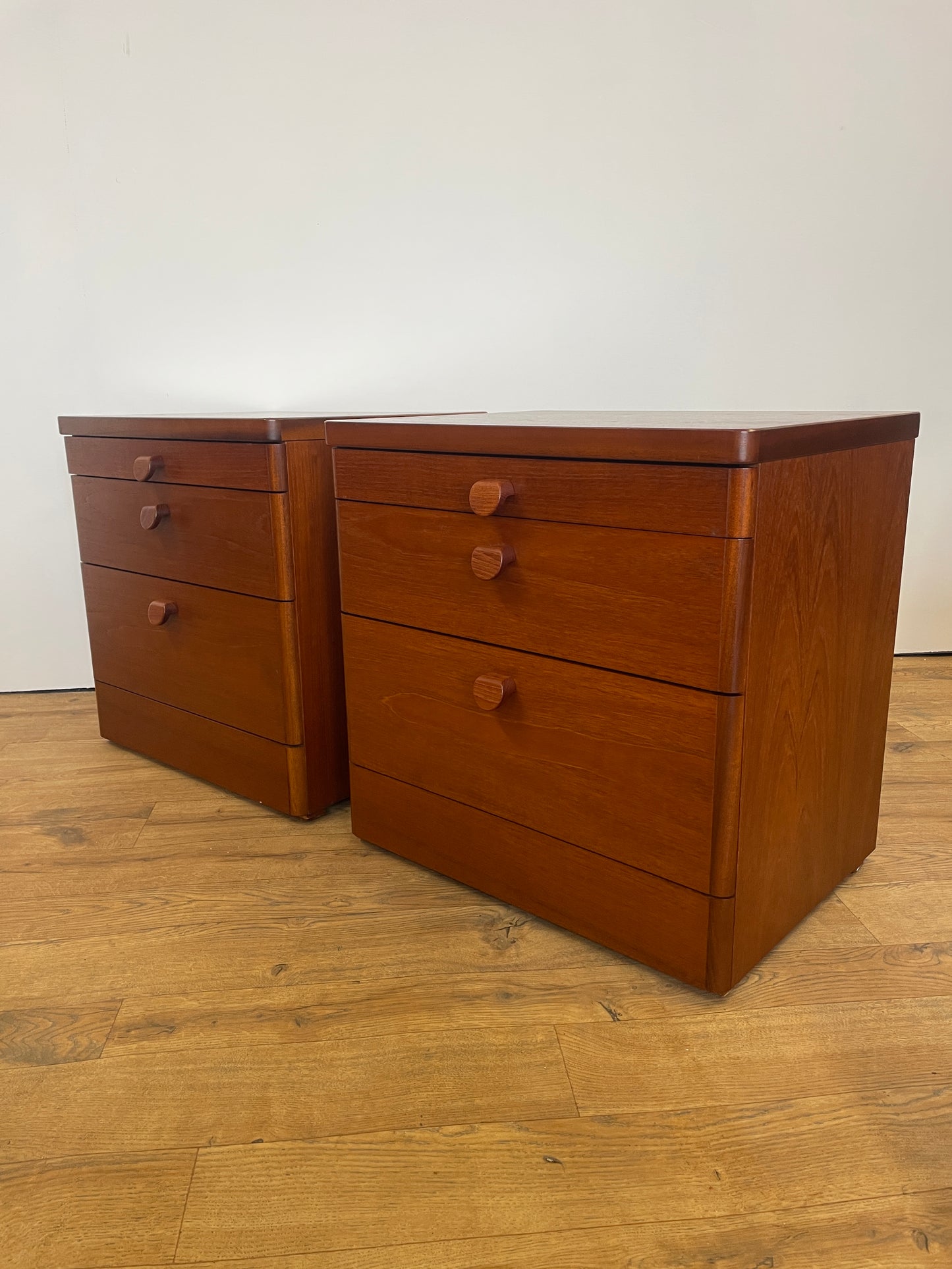 Pair of Stag Bedsides - Teak Mid-Century Vintage w/ Pull Out Shelf - UK Made