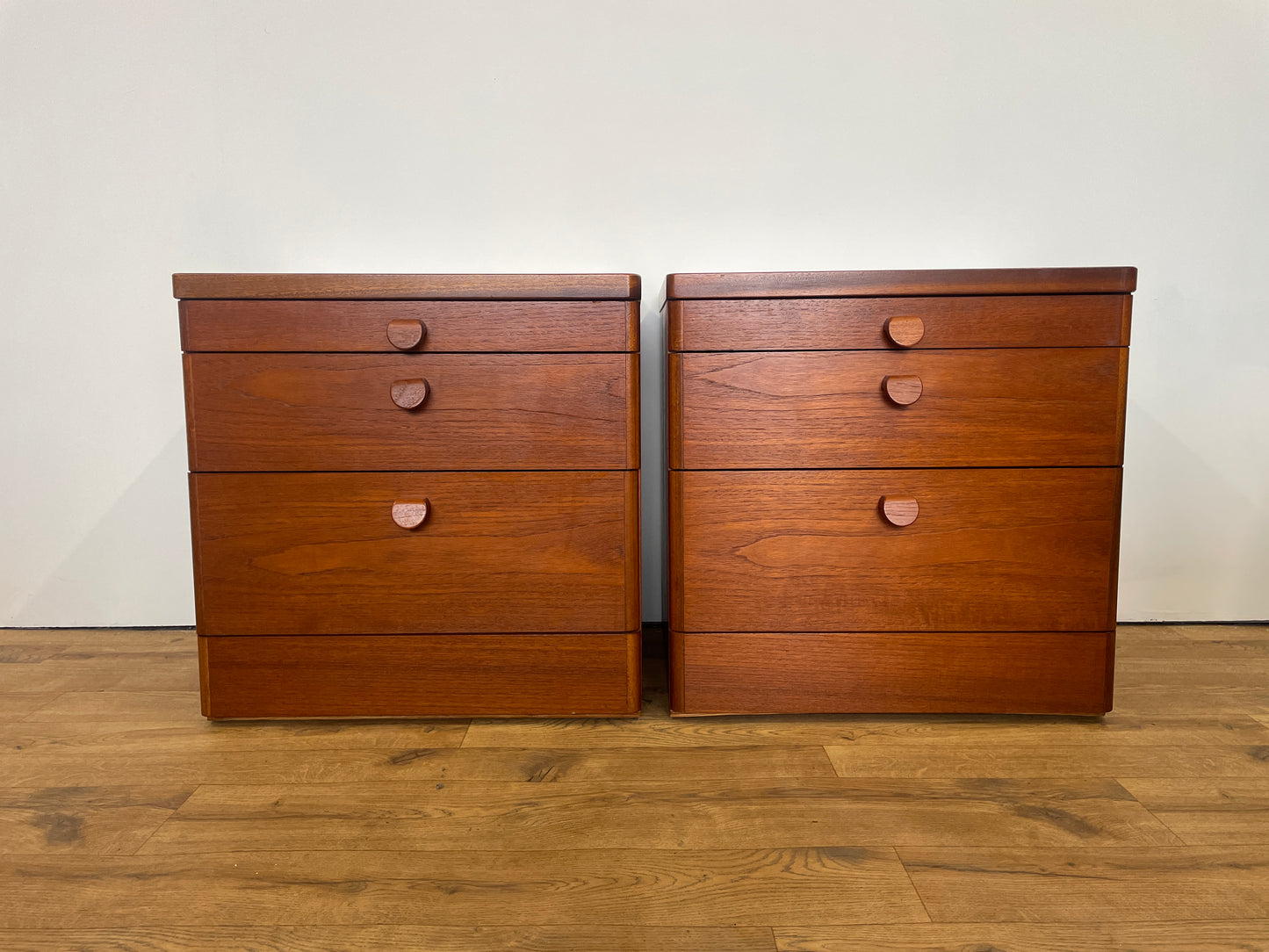 Pair of Stag Bedsides - Teak Mid-Century Vintage w/ Pull Out Shelf - UK Made