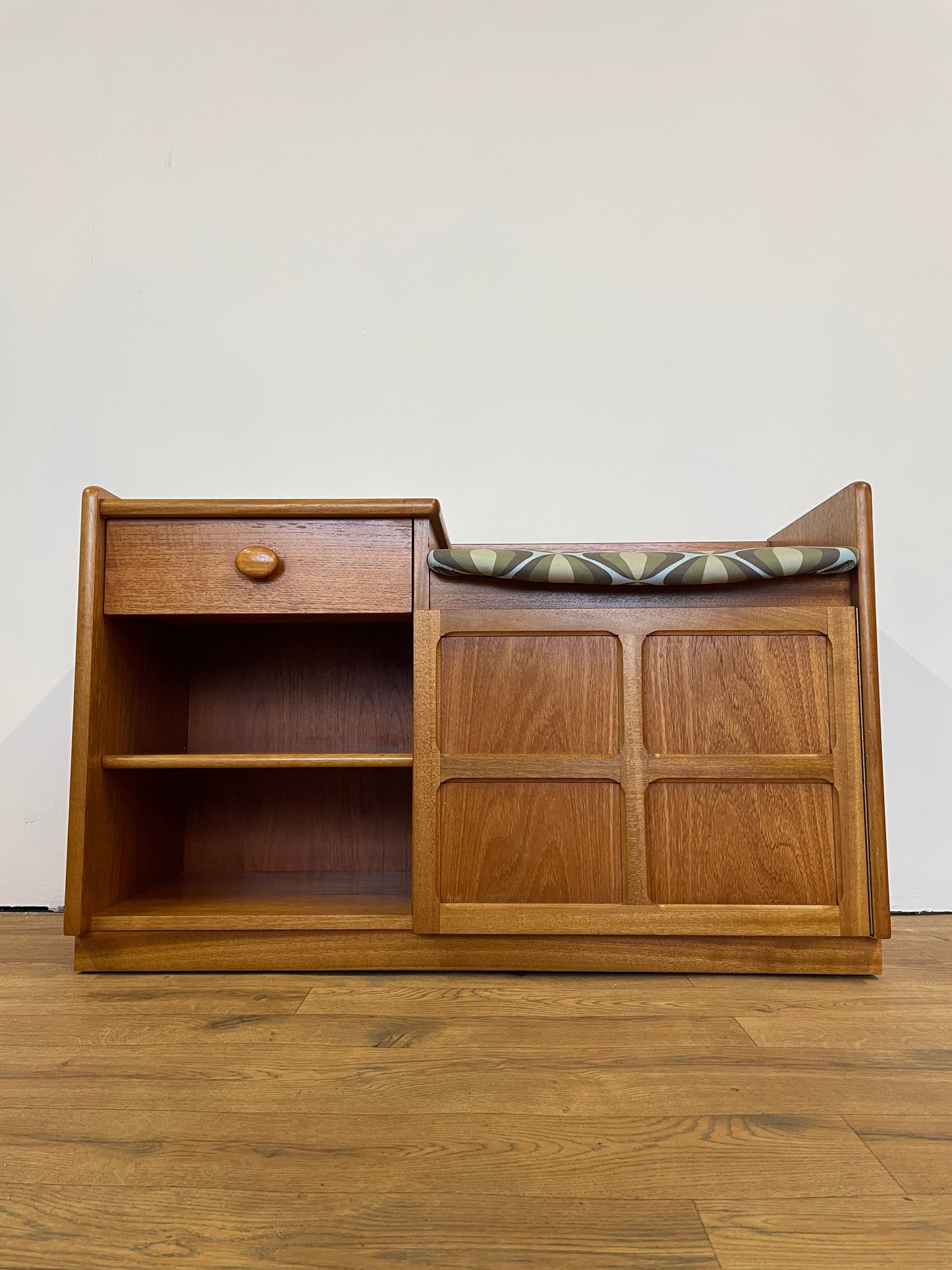 Nathan Mid-Century Telephone Table Teak - Compact Retro Sideboard Hall Seat Bench