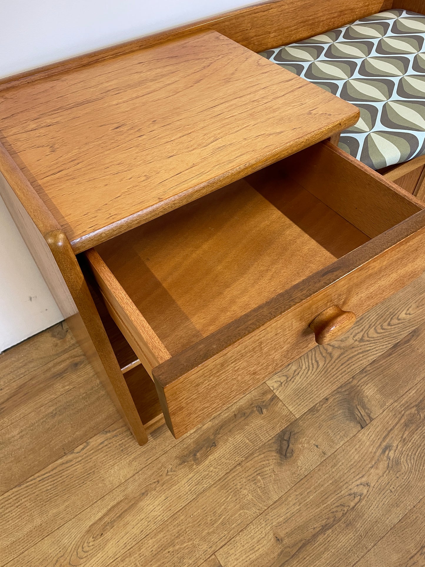 Nathan Mid-Century Telephone Table Teak - Compact Retro Sideboard Hall Seat Bench
