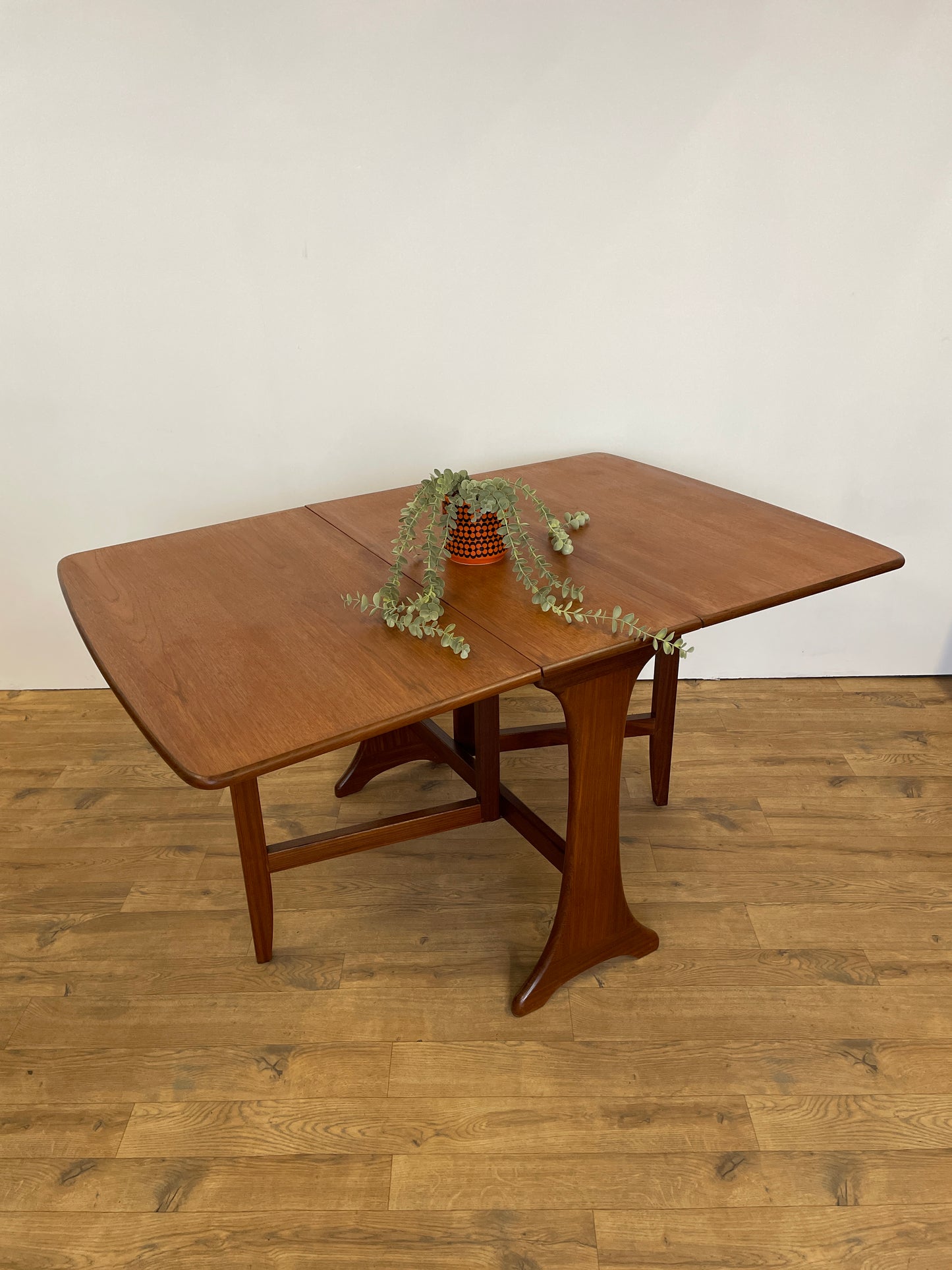 G Plan Teak Drop Leaf Table - Mid-Century / Vintage
