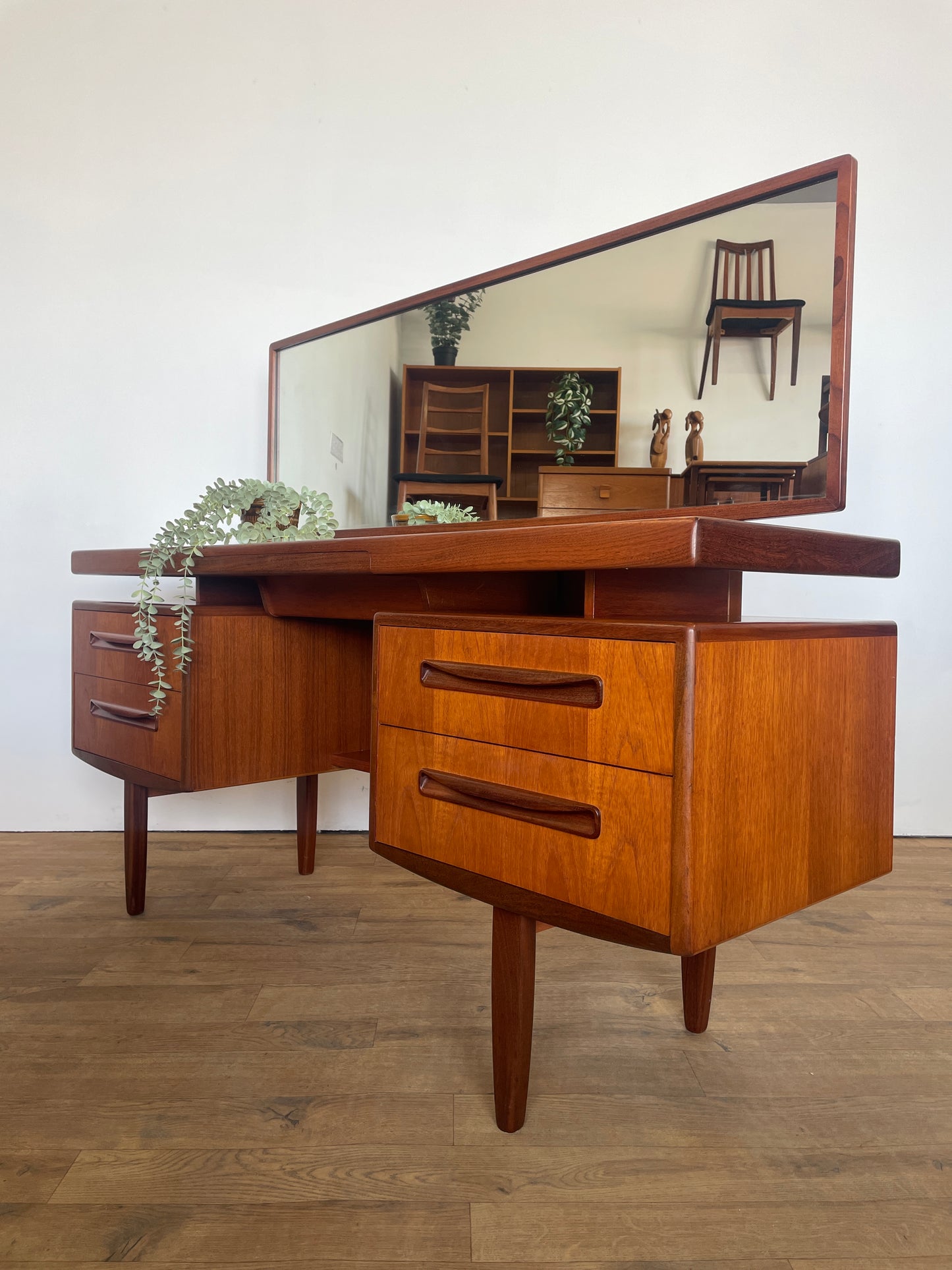 G Plan Fresco Dressing Table w/ Mirror - Floating Top Mid-Century Teak