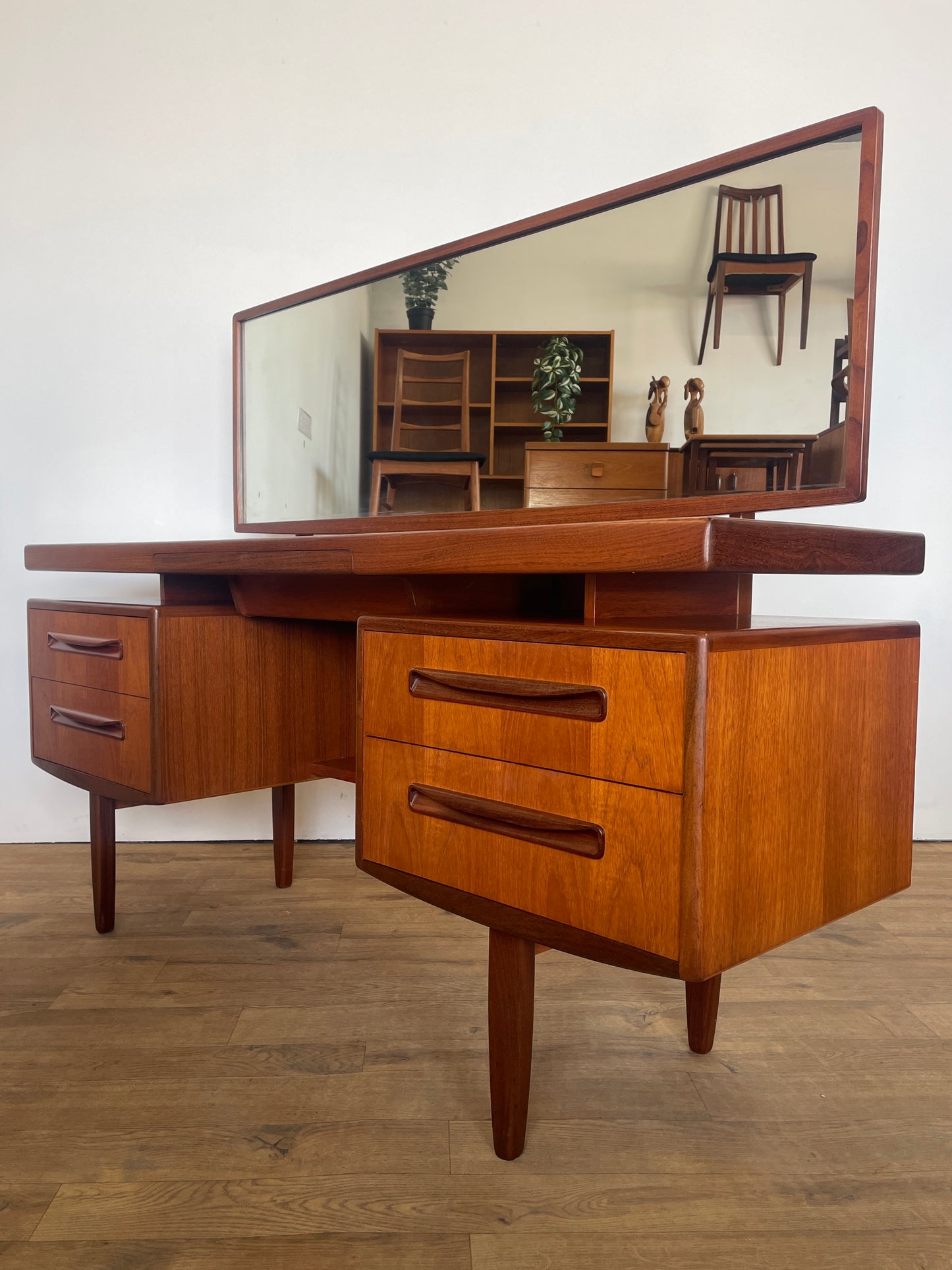 G Plan Fresco Dressing Table w/ Mirror - Floating Top Mid-Century Teak